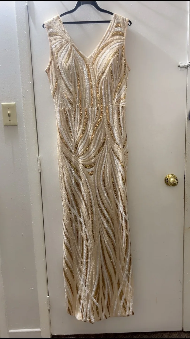 Sequin Sleeveless Formal Dress thumbnail