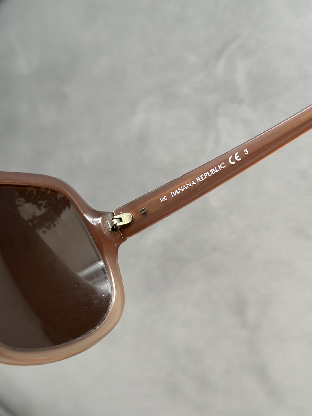 Banana Republic Sunglasses - photo 2