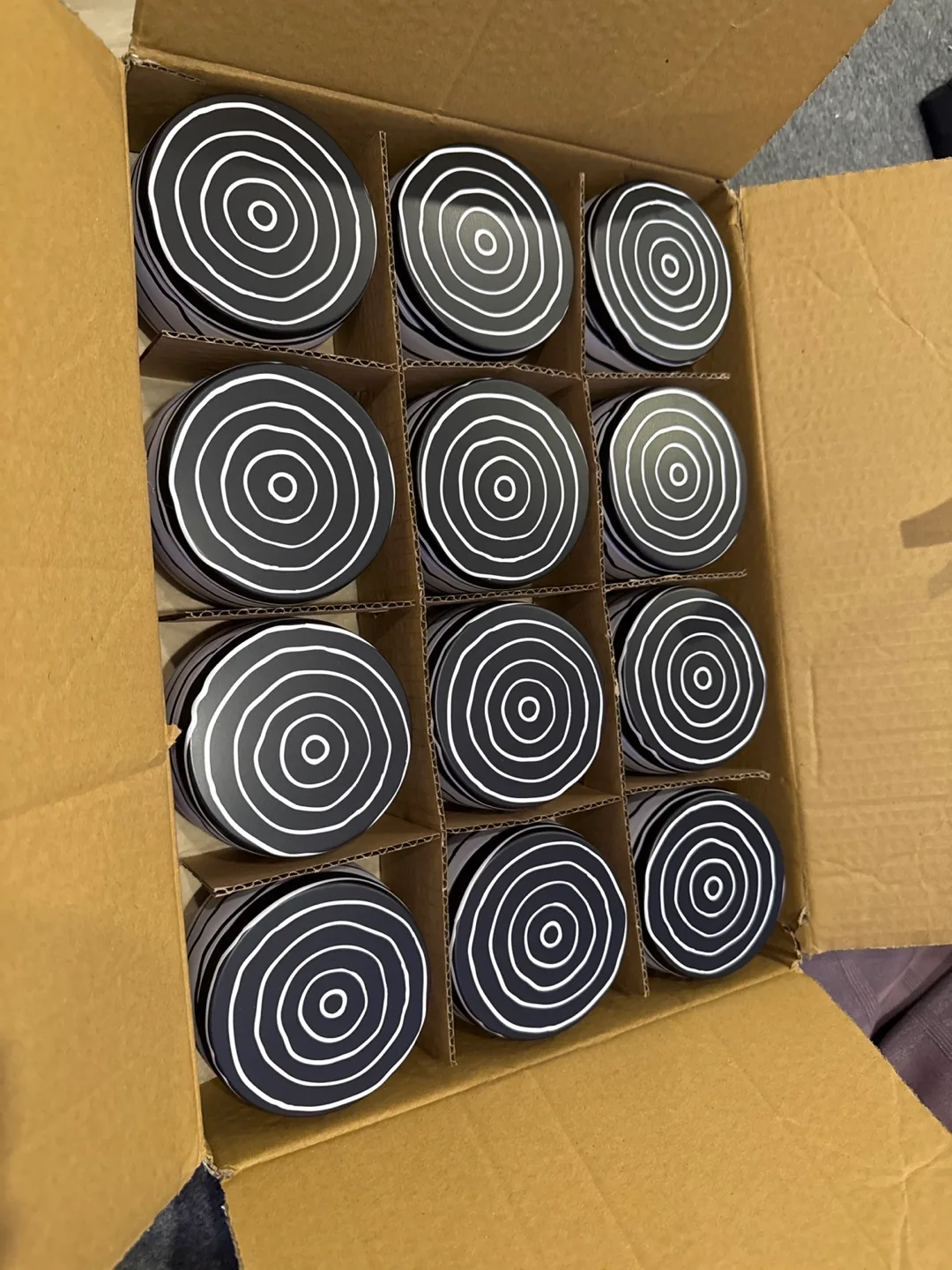 Hearts & Crafts Brooklyn N.Y. Candle image indicator(3)