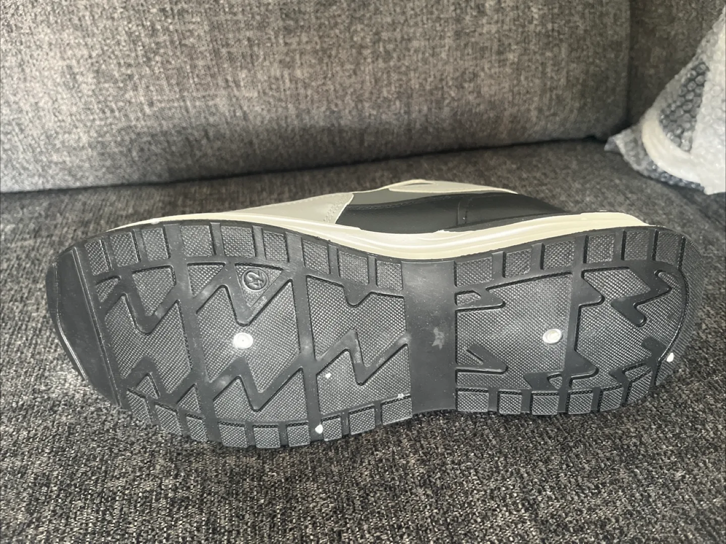 Grey & Black Sneakers - Size 32TH image indicator(3)