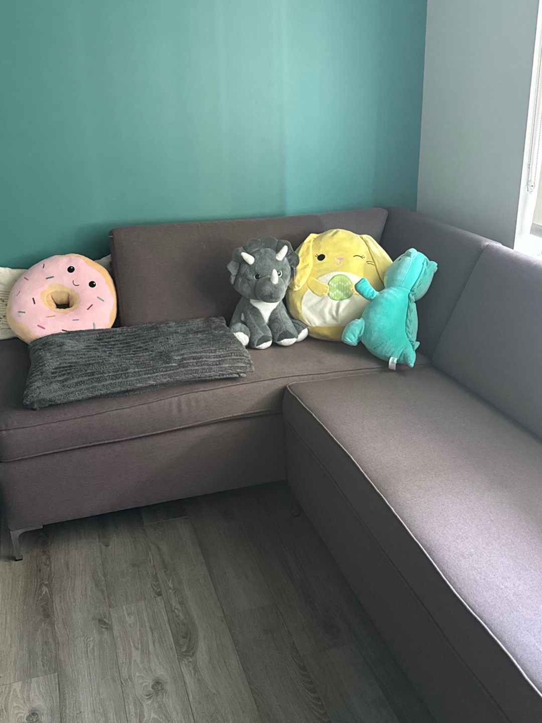 L- shaped dark brown sofa - photo 2