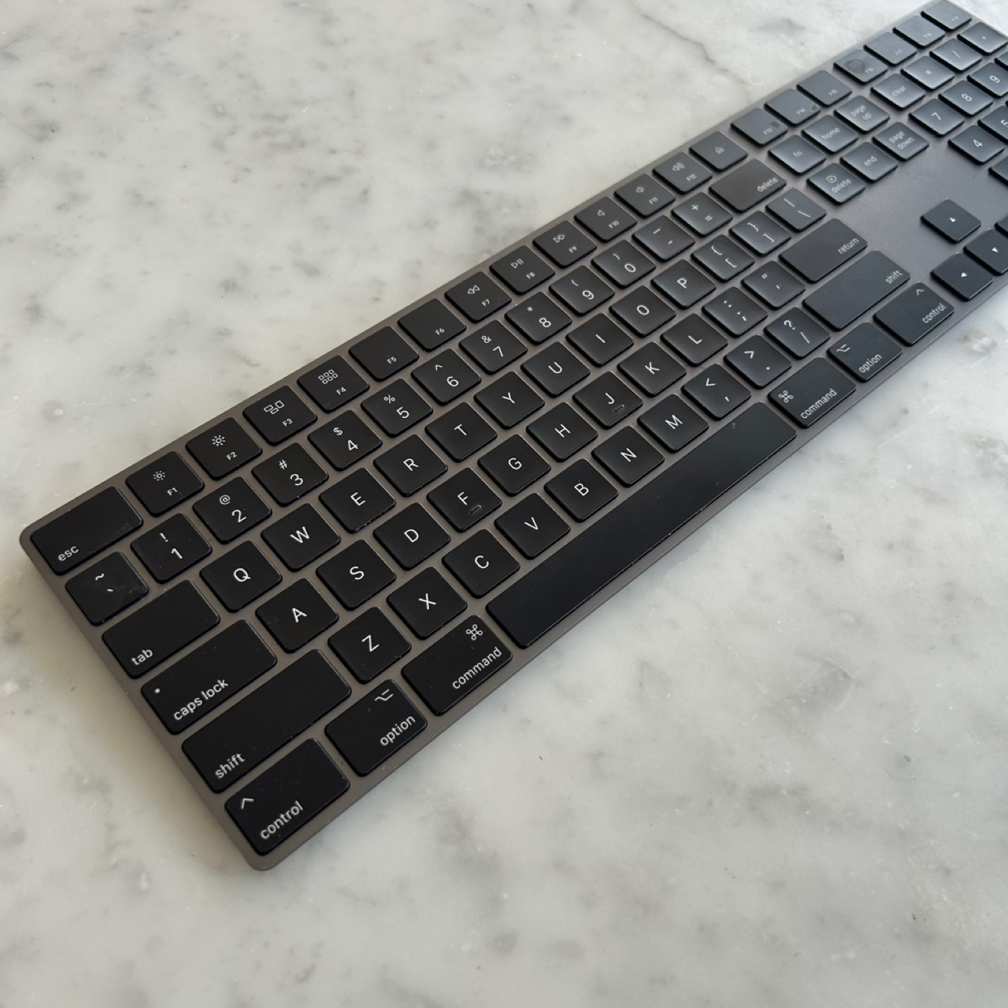 Apple Magic Keyboard with Numeric Keypad - Space Grey - photo 2