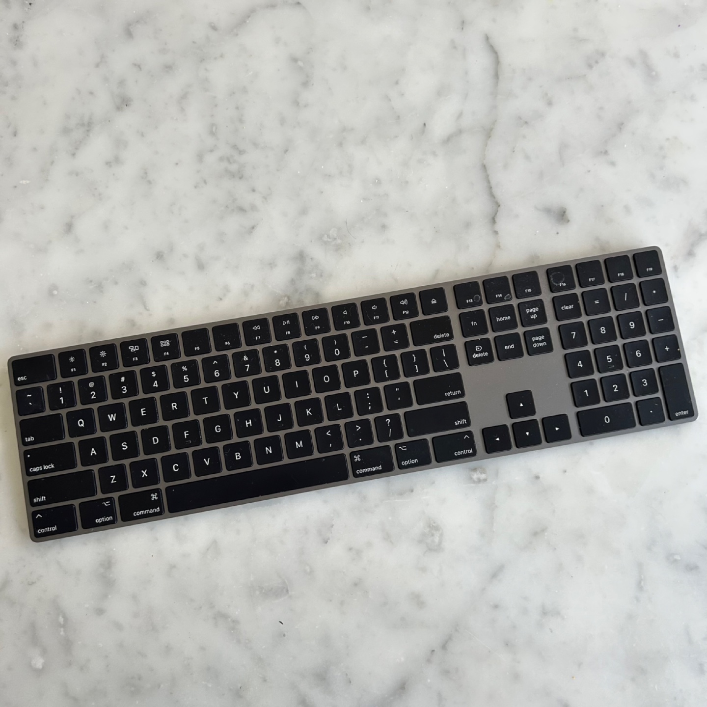 Apple Magic Keyboard with Numeric Keypad - Space Grey - photo 3
