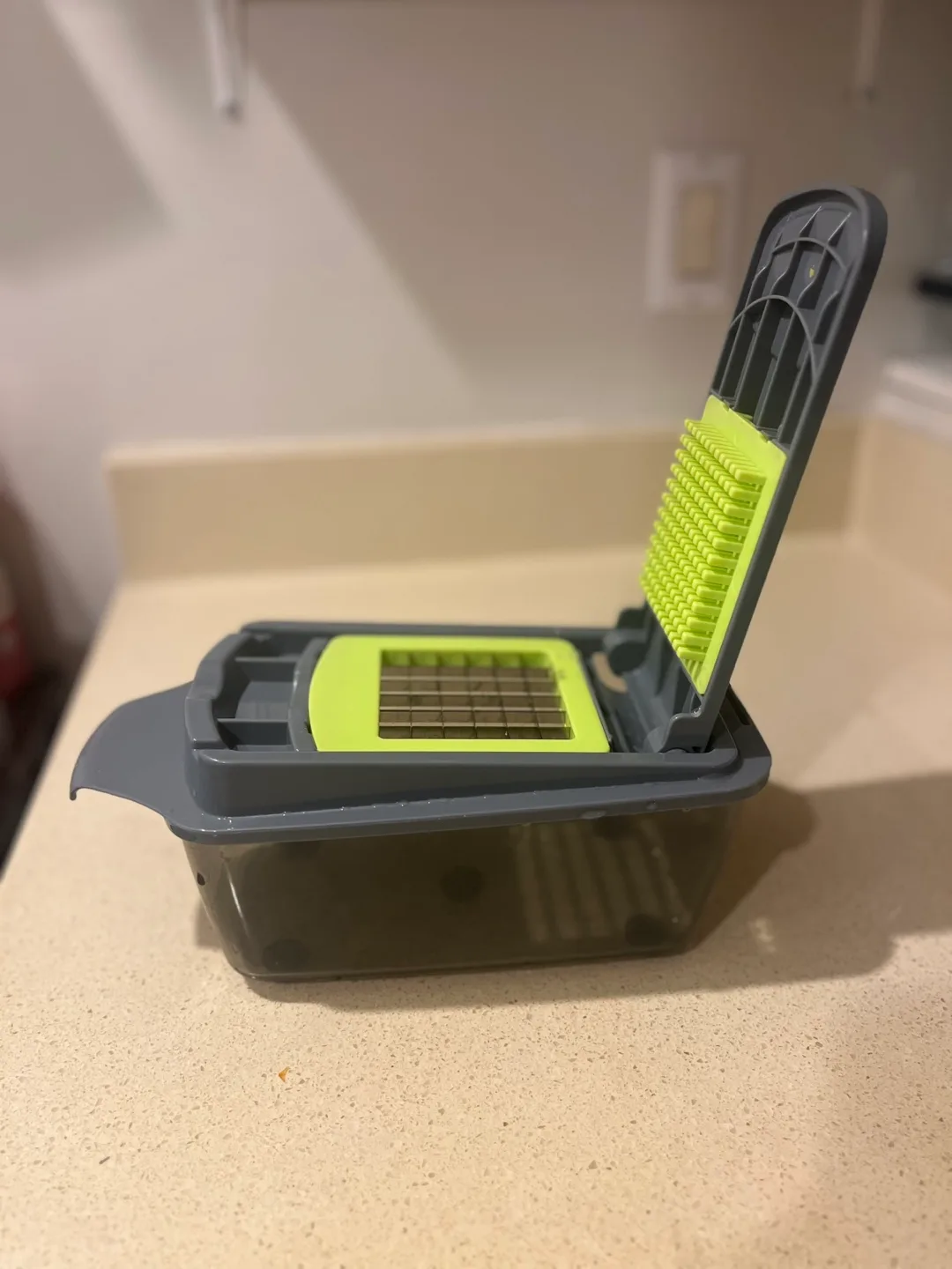 Vegetable Chopper - Grey and Green thumbnail