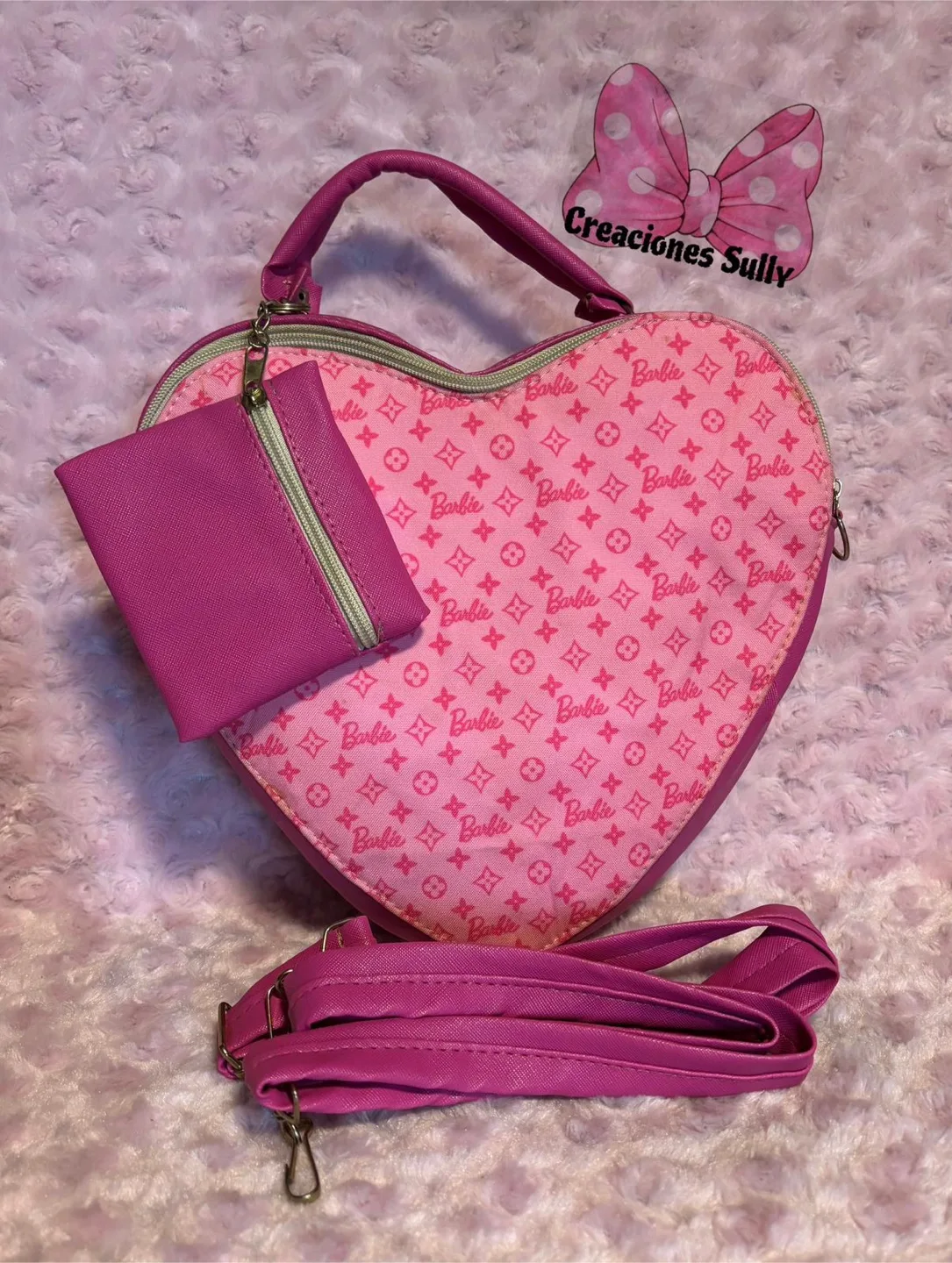 Barbie Pink Heart-Shaped Purse thumbnail