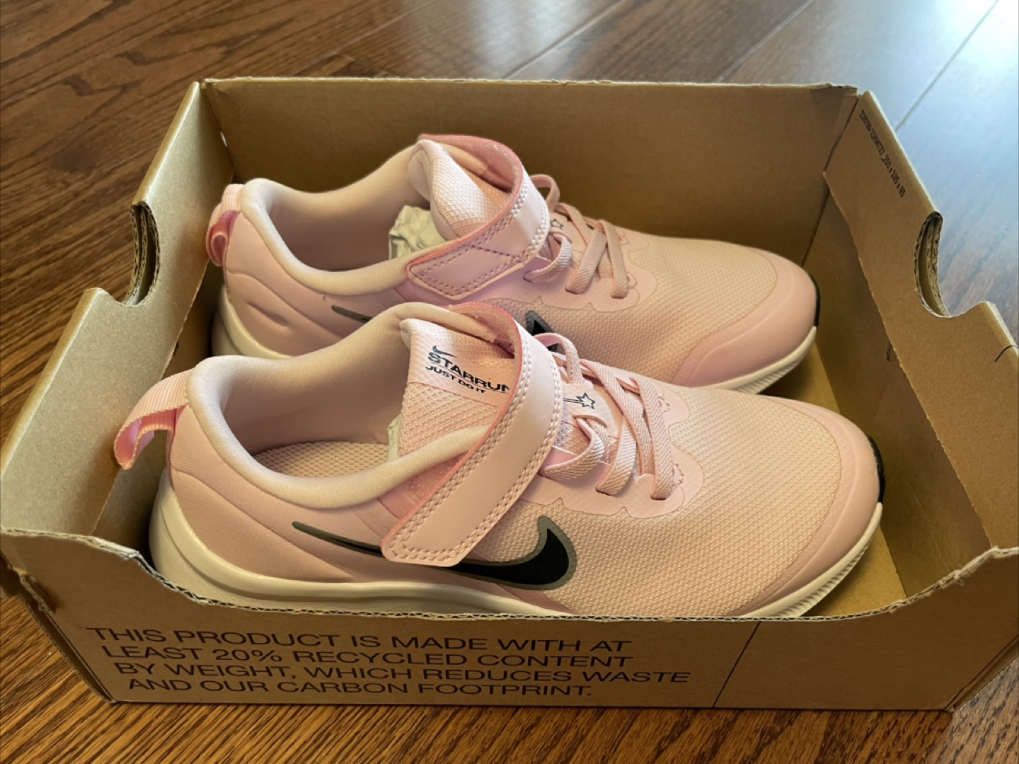 New Kids running shoes Nike Star Runner 3 (PSV) Pink Size 1.5Y