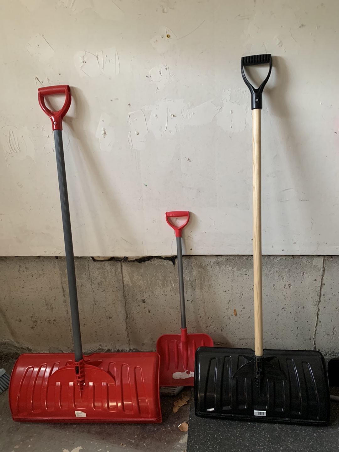 Snow shovels - Red and Black