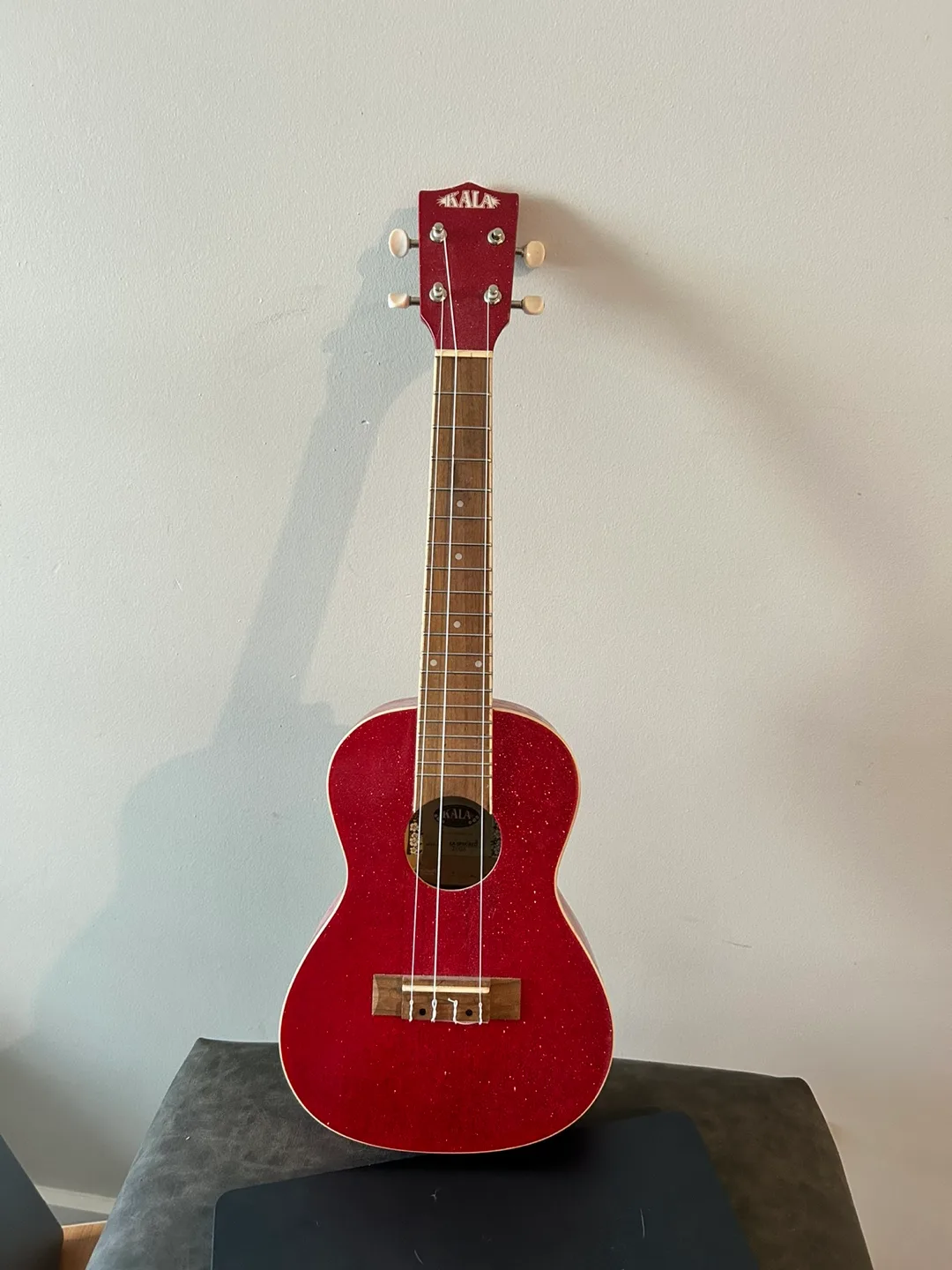 Kala KA-SPRK-RED Ukulele thumbnail