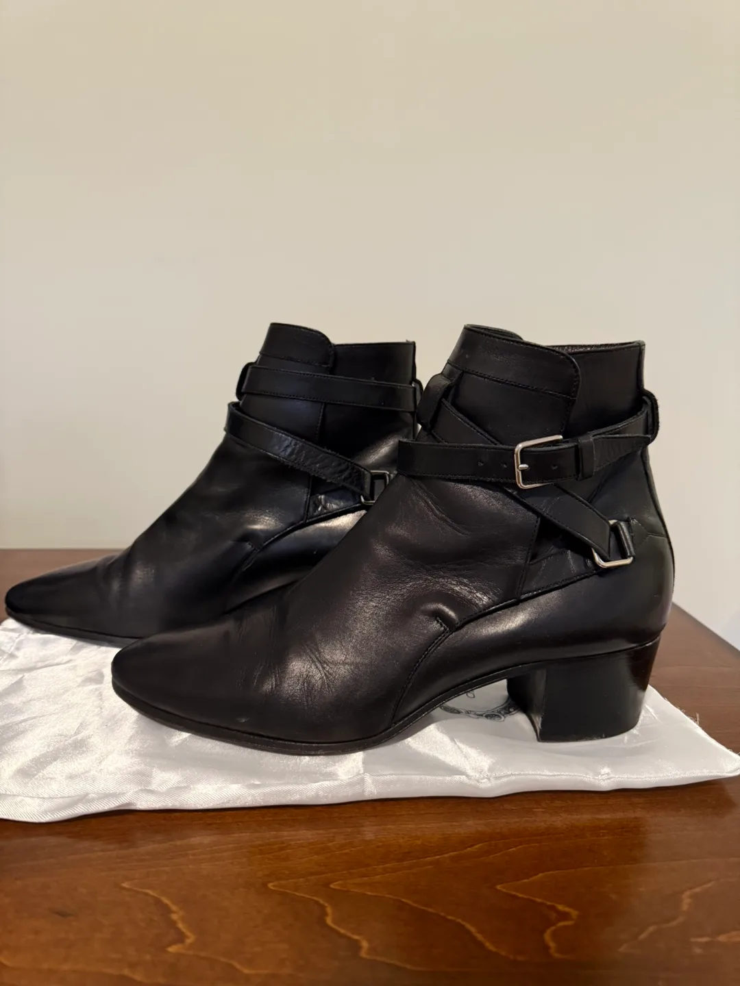 Saint Laurent Paris Black Leather Ankle Boots - Size 37 image indicator(3)