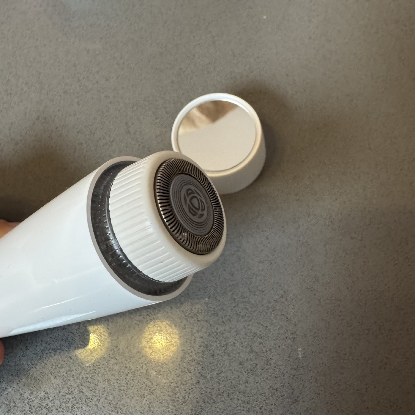 Philips Beauty Cordless Facial Hair Remover - photo 3