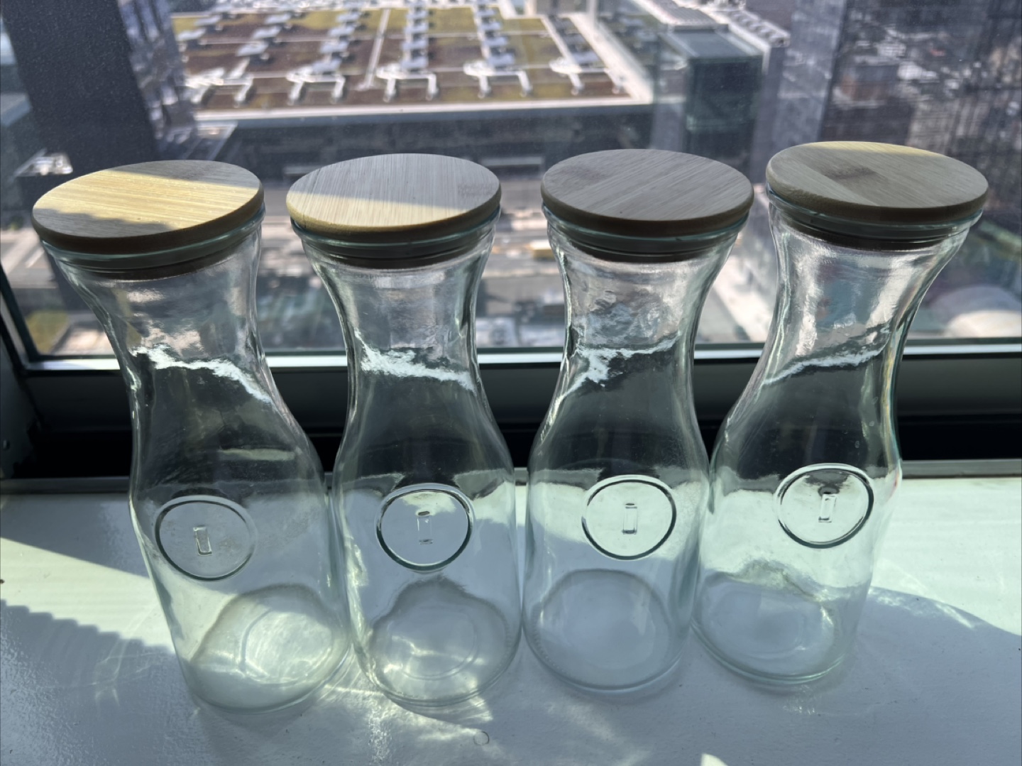 4 Glass Carafe (11 inches / 28 cm tall)