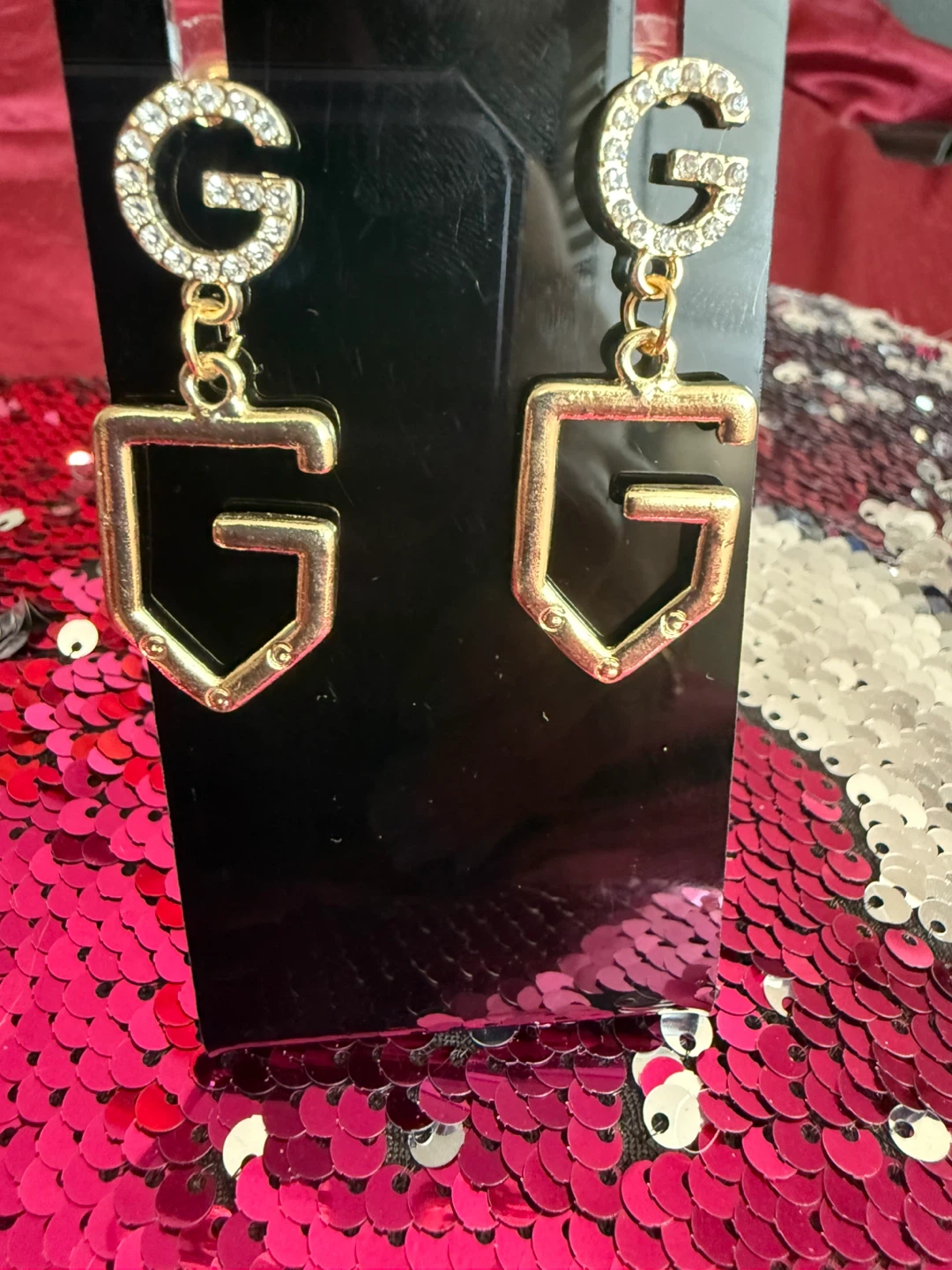 Gold 'G' Drop Earrings - photo 3