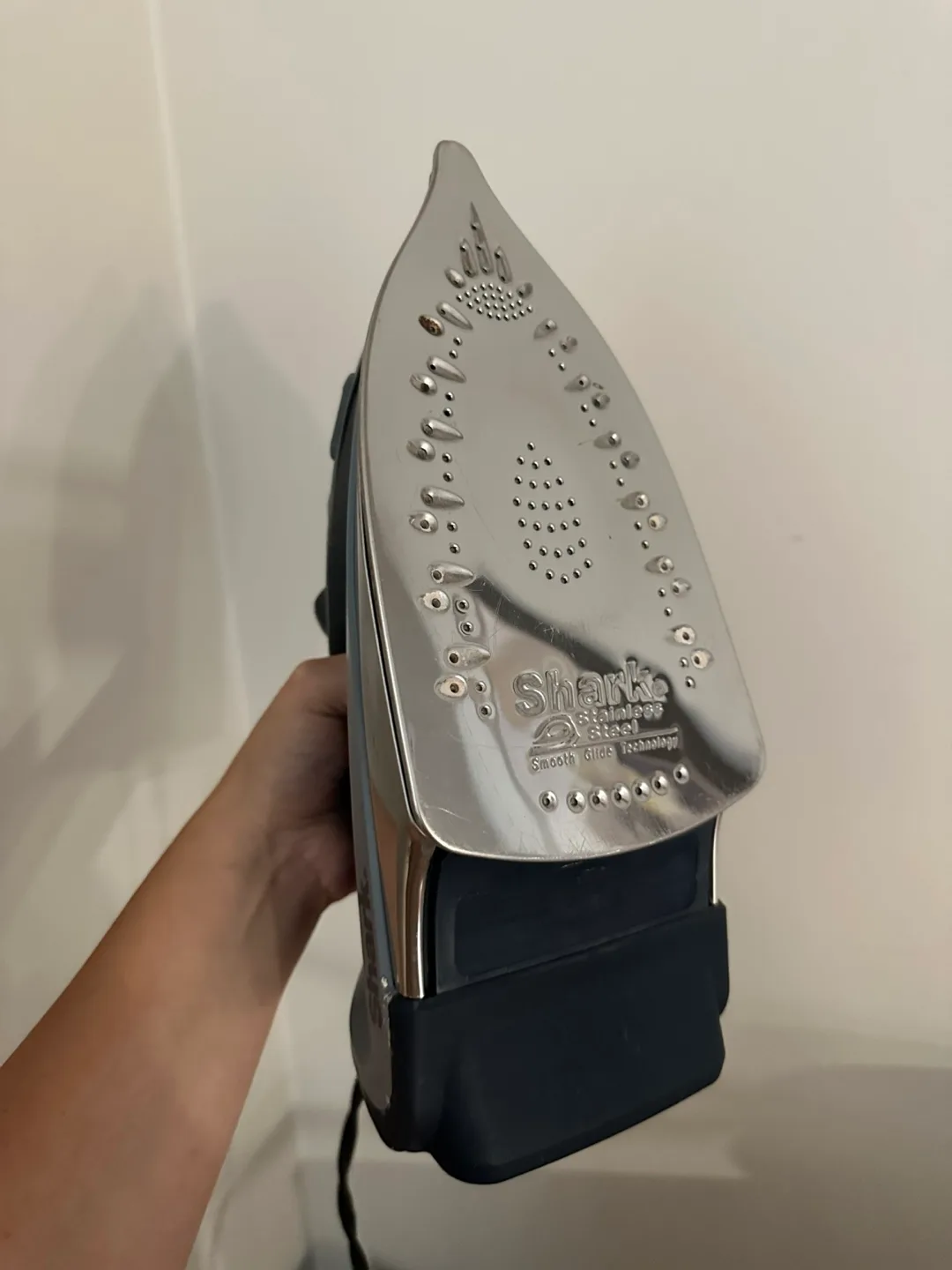 Shark Professional 1600W Iron image indicator(2)