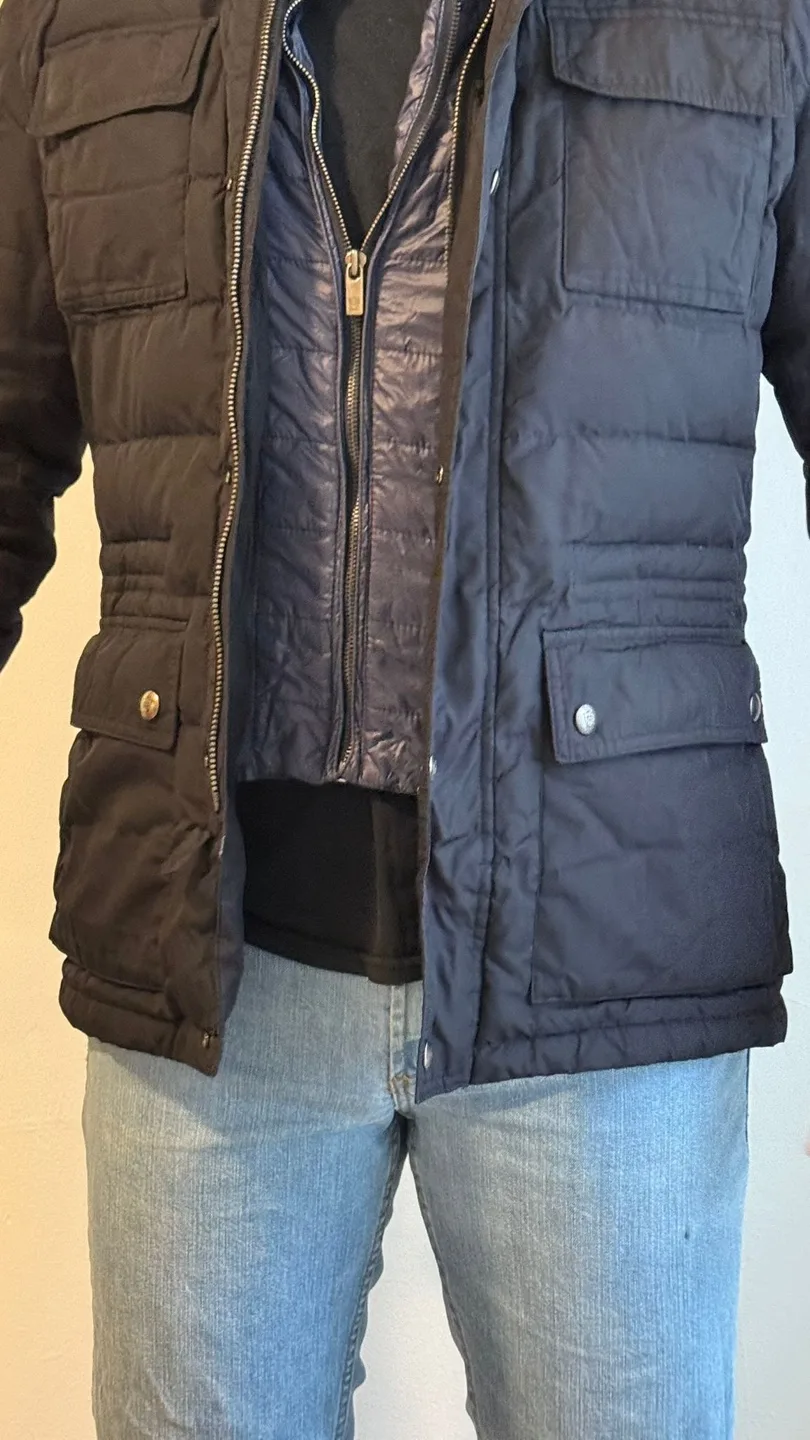 Massimo Dutti Black Down Puffer Jacket image indicator(2)