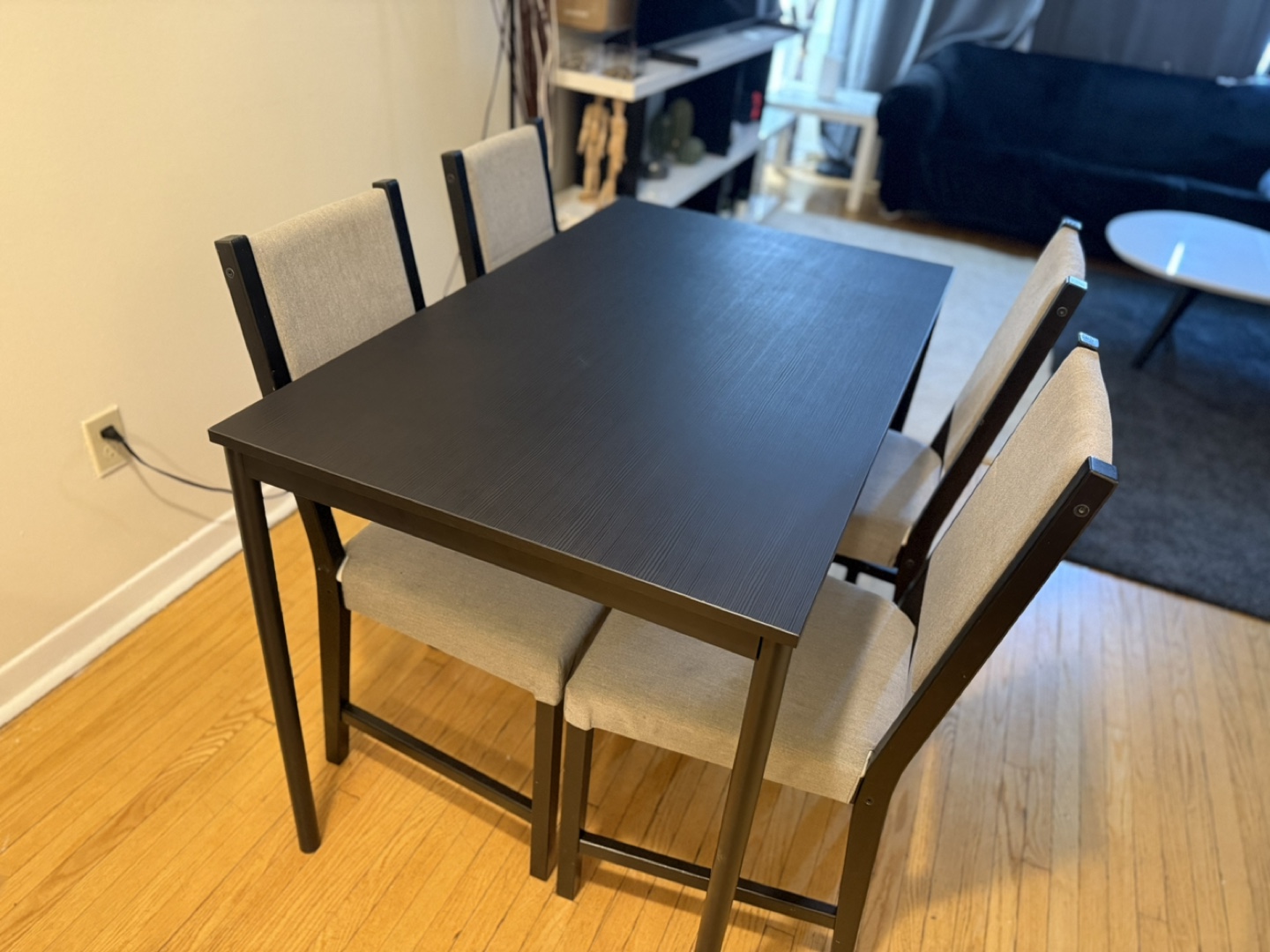Dining Table with 4 Chairs - Grey