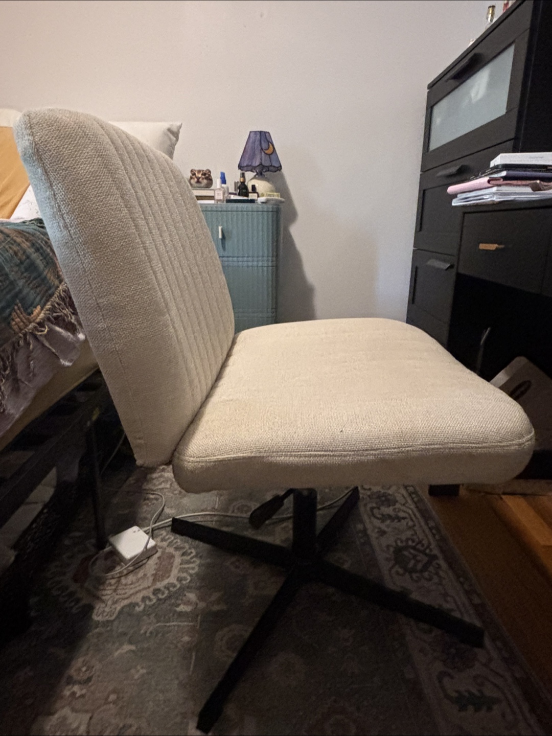 Beige Criss Cross Office Chair - photo 2