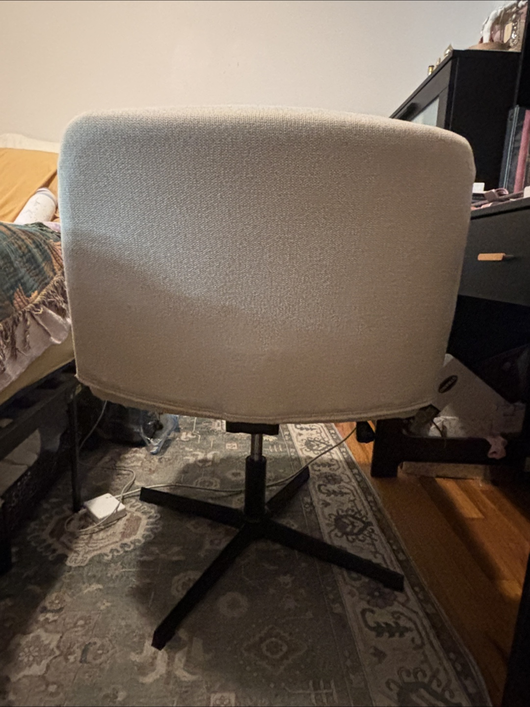 Beige Criss Cross Office Chair - photo 3