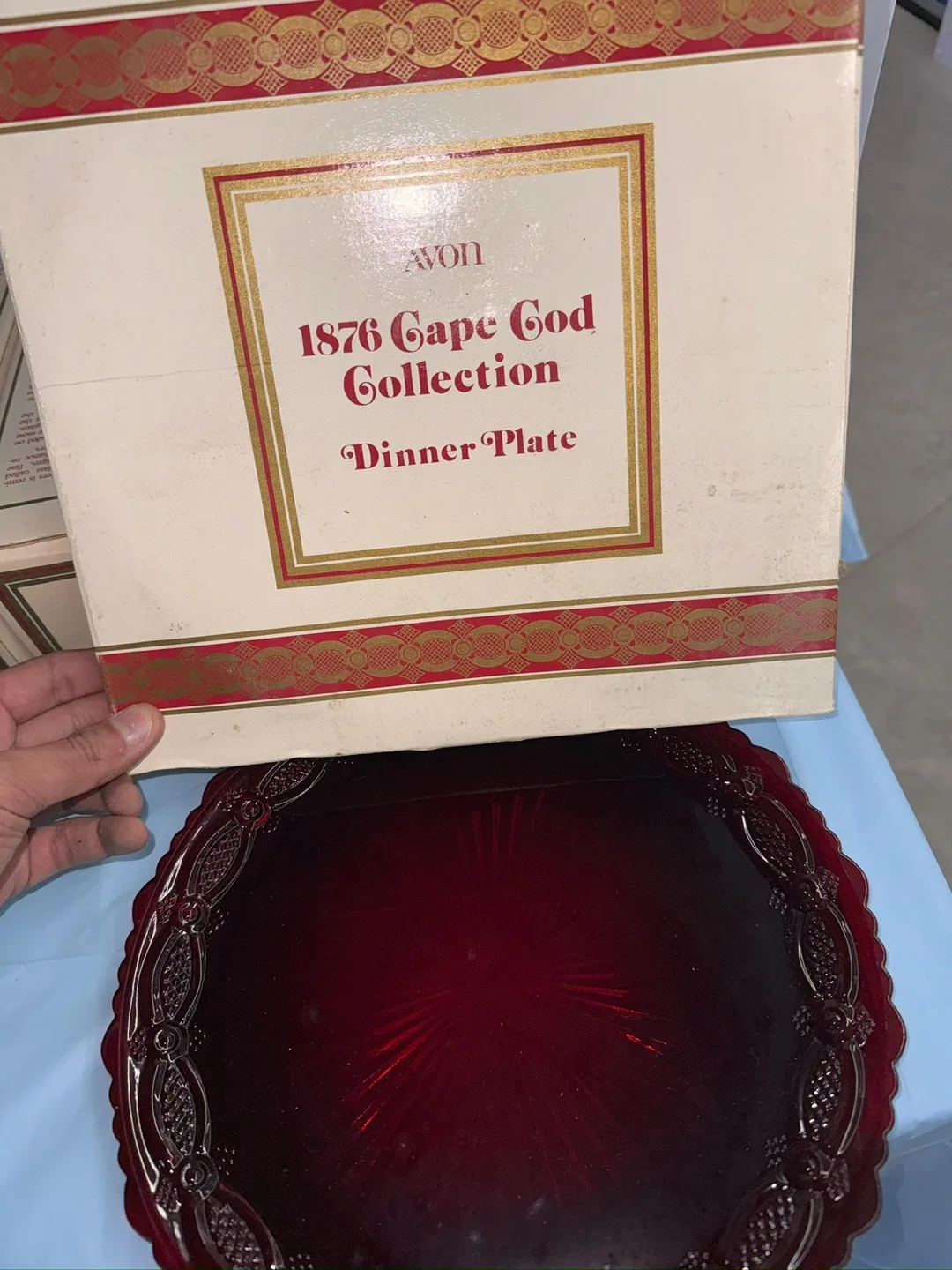 Avon Cape Cod Collection Red Glassware image indicator(6)