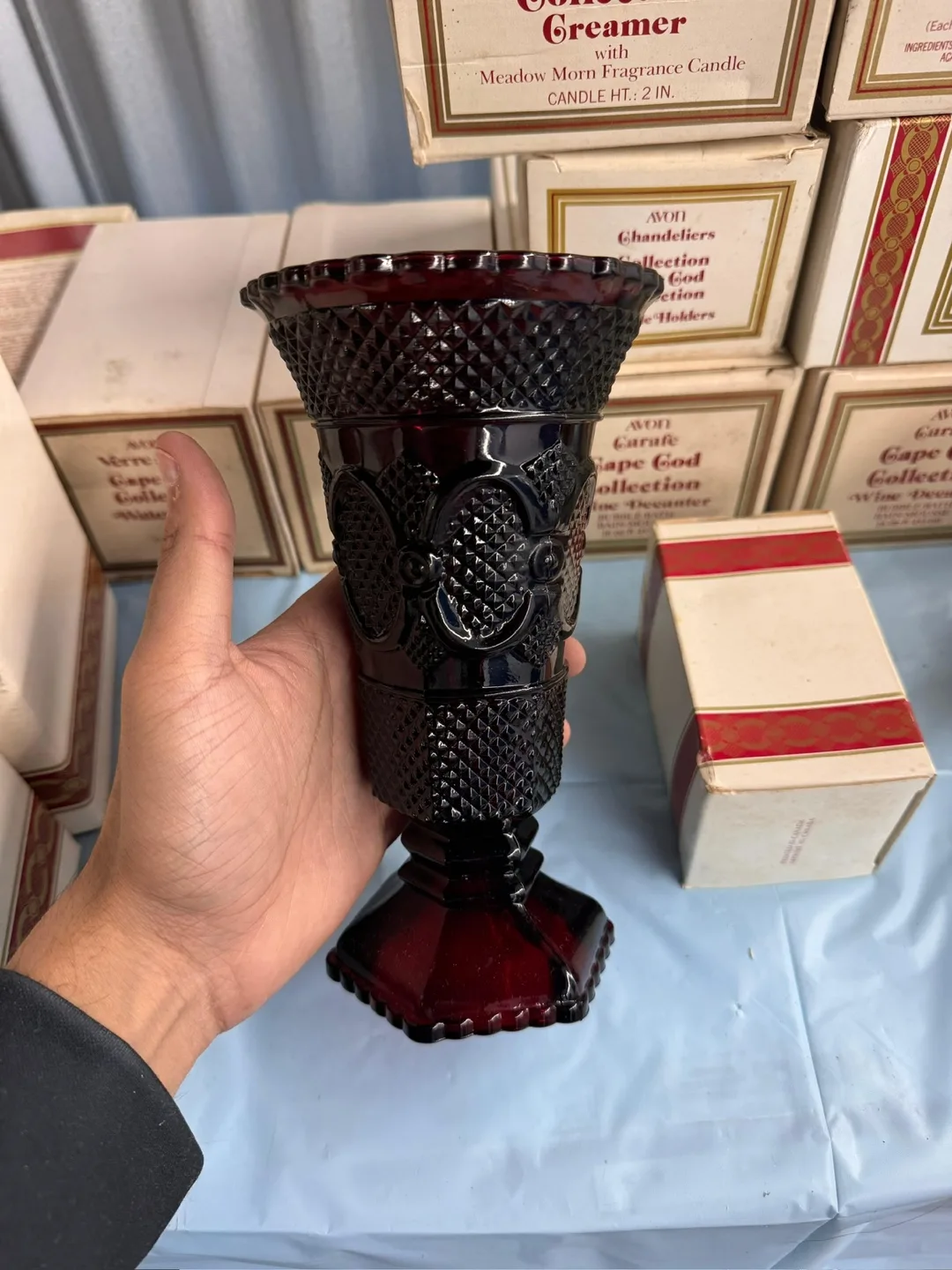 Avon Cape Cod Collection Red Glassware image indicator(4)