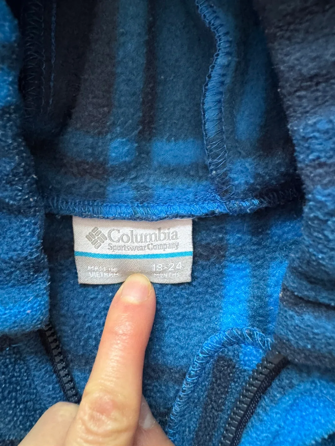 Columbia Fleece Onesie - 18-24 Months image indicator(3)