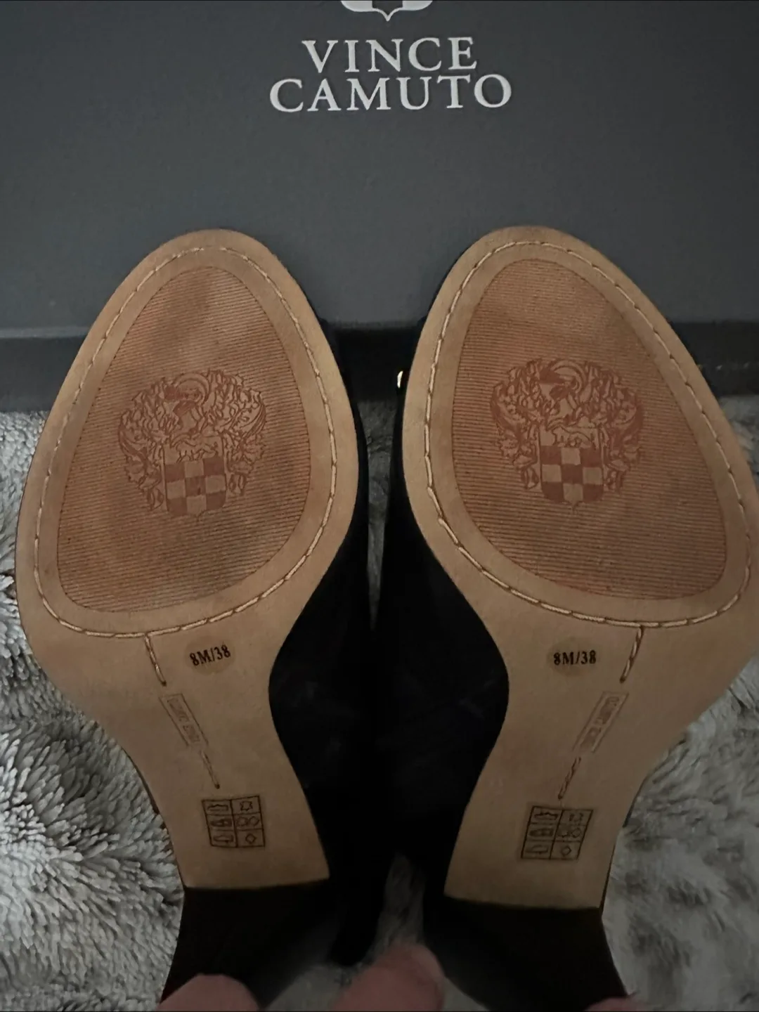 Vince Camuto Black Leather Studded Heels image indicator(7)