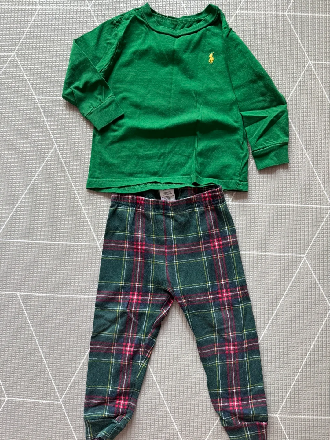 Baby Pyjama Clothes Bundle image indicator(4)