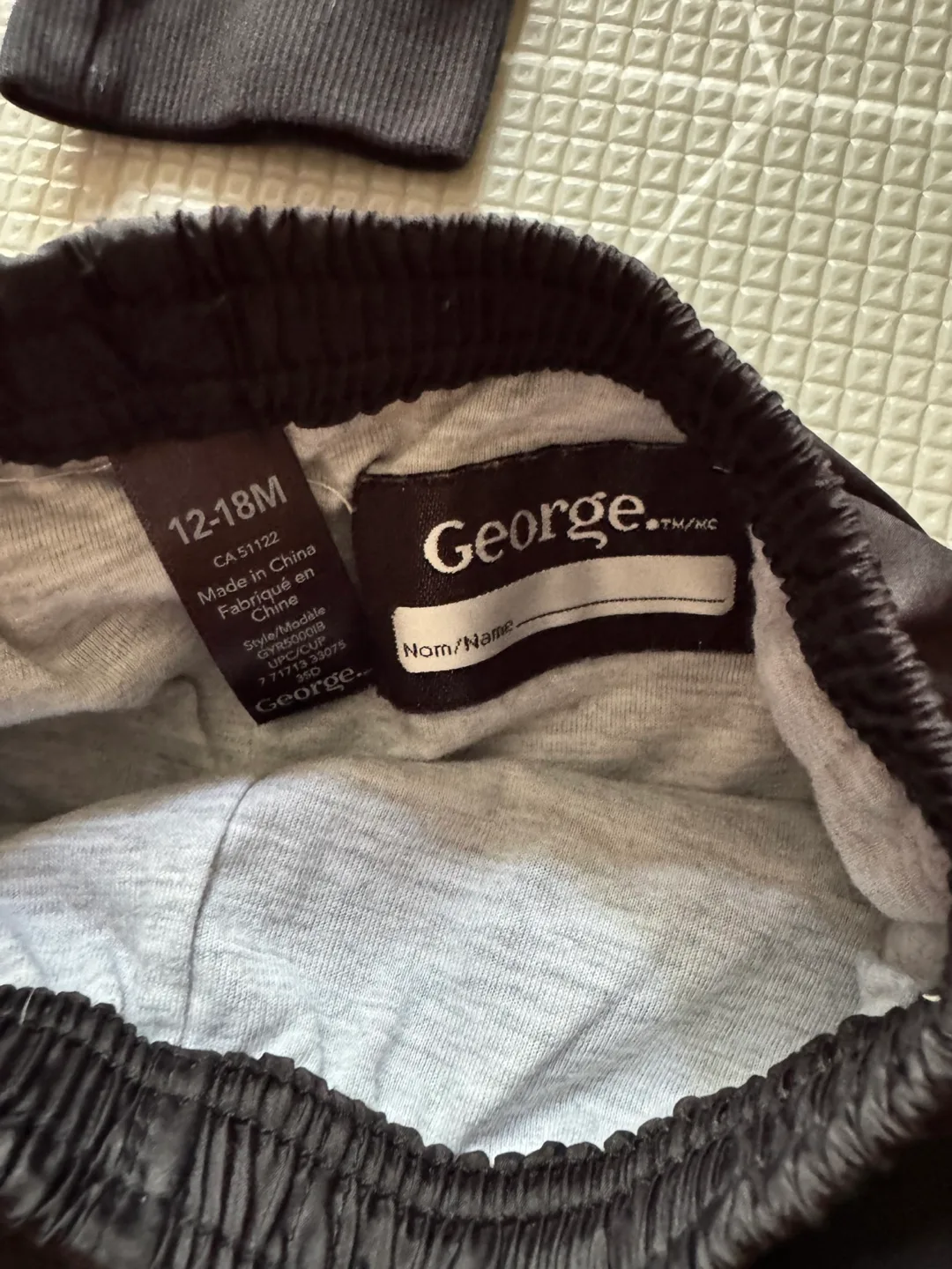 Mix of Baby Clothes - 12-18 Months image indicator(2)