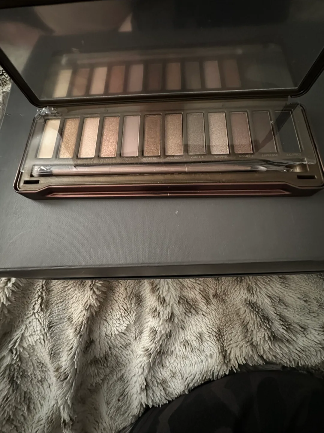 Pure Cosmetics Nude Collection Eyeshadow Palette image indicator(5)