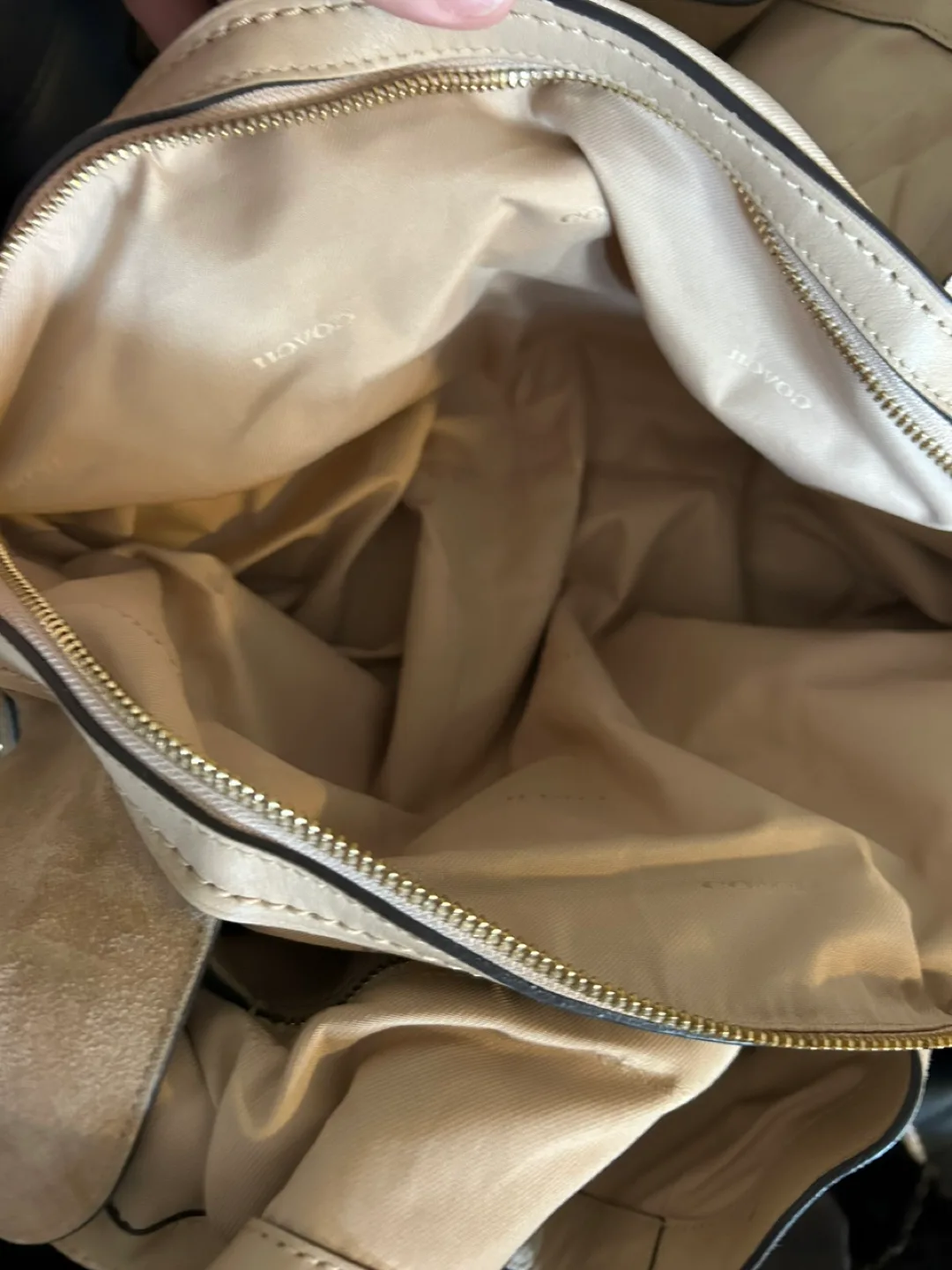 Coach Beige Leather & Suede Hobo Bag image indicator(7)