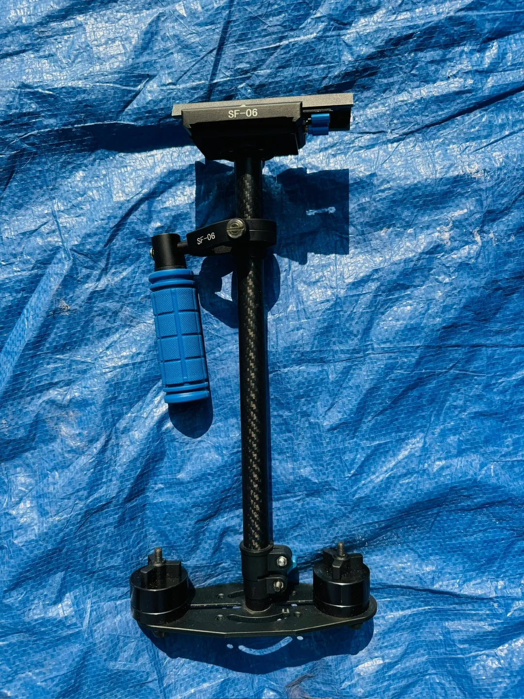 Set of Black Tripod Stands image indicator(5)