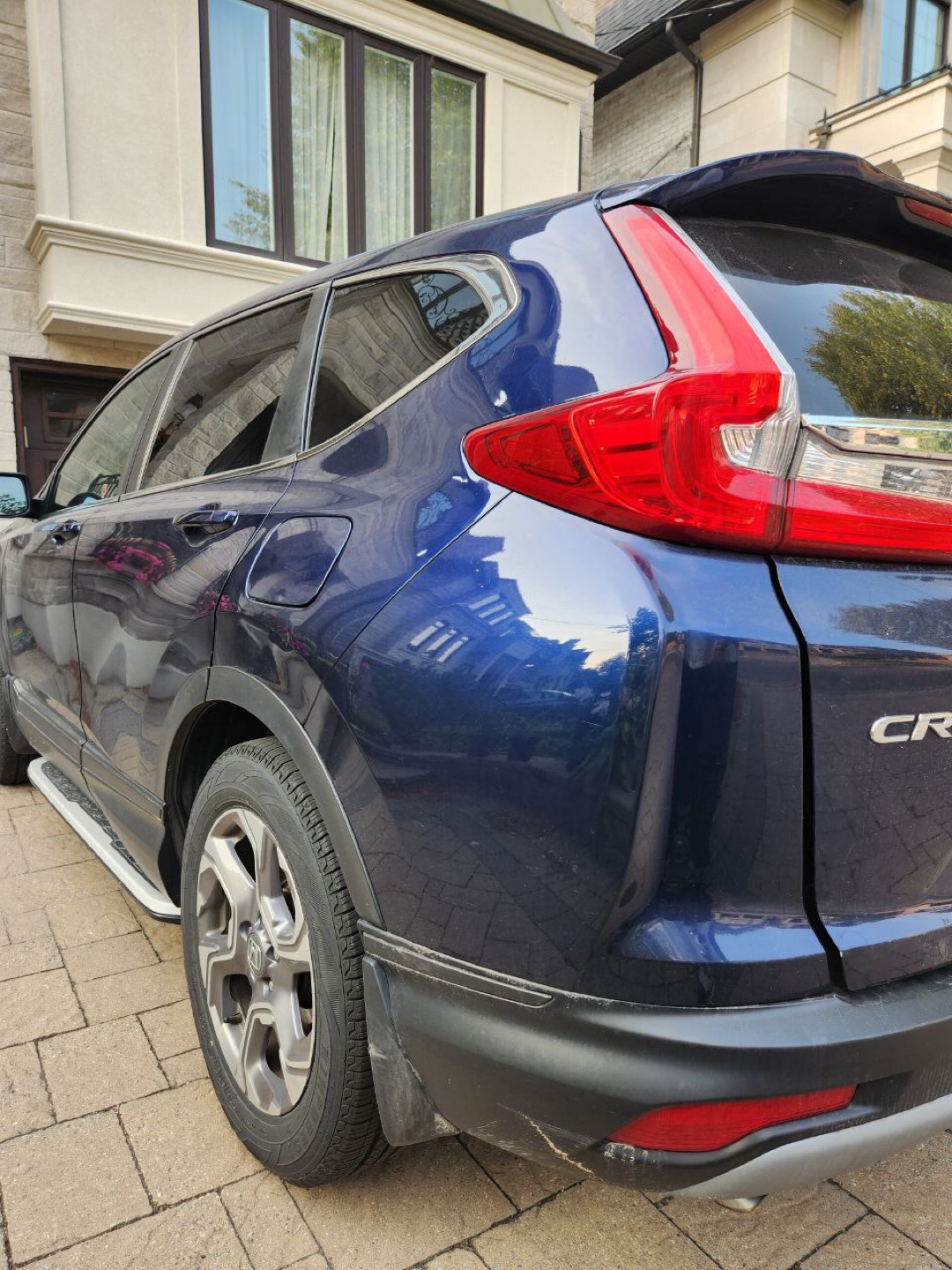 Honda CR-V SUV - photo 3