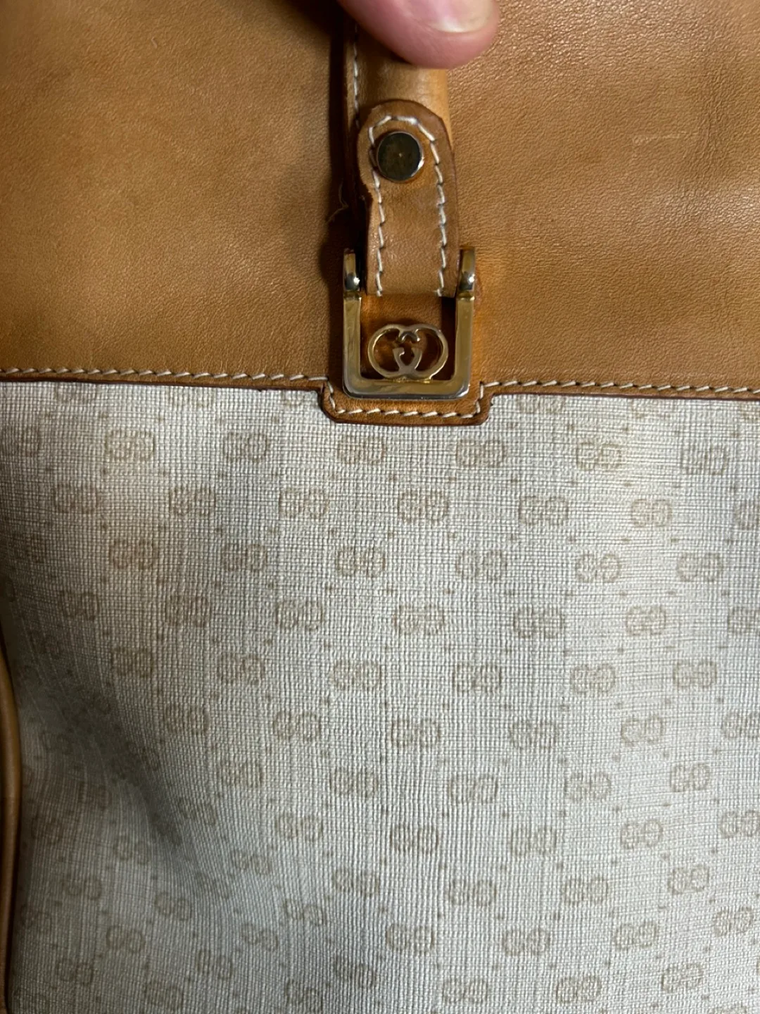 Gucci Vintage Beige/Brown GG Canvas Handbag image indicator(7)