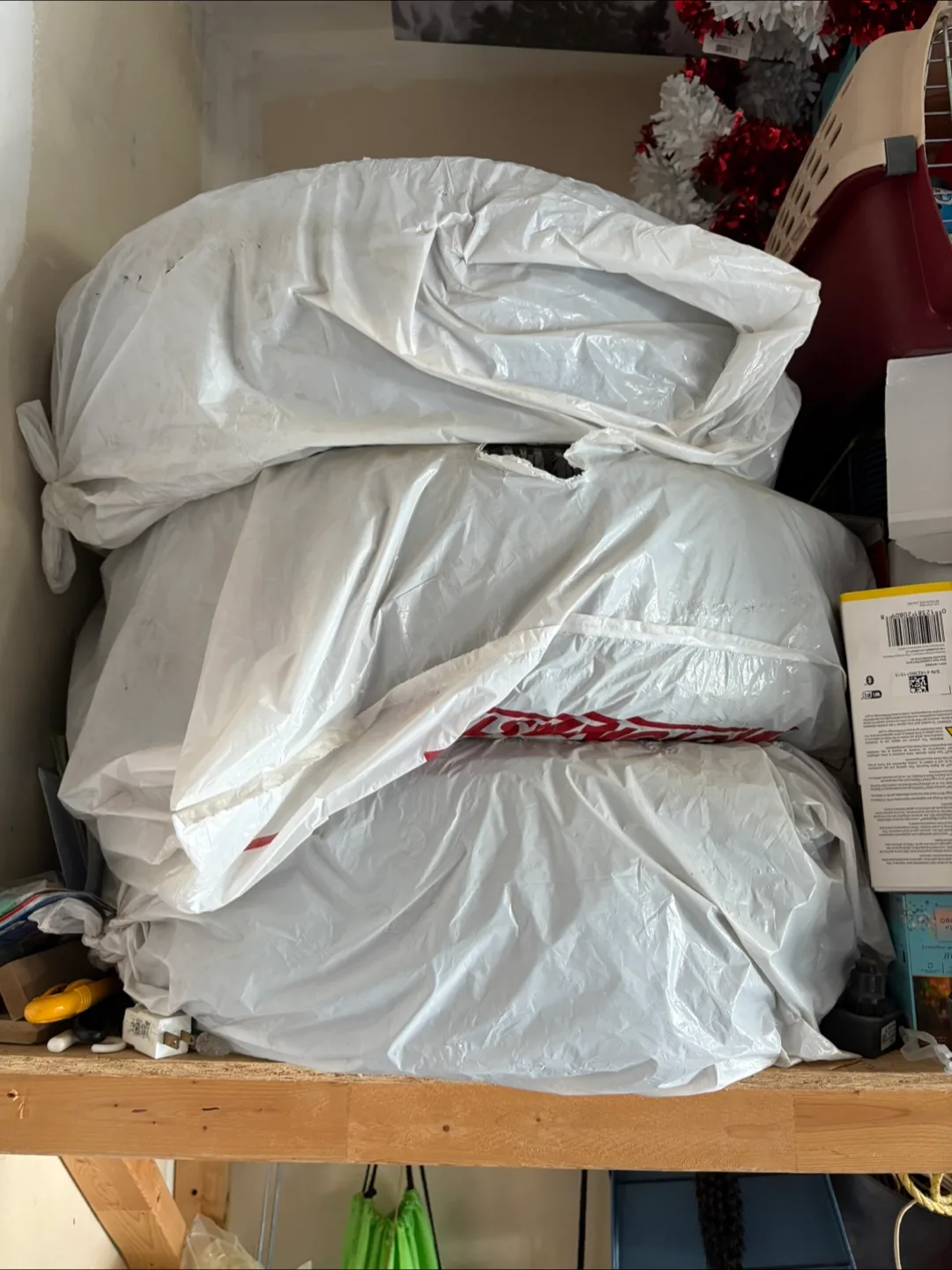 Tires- Goodyear Nordic Winter Tire P215/70R15 image indicator(7)