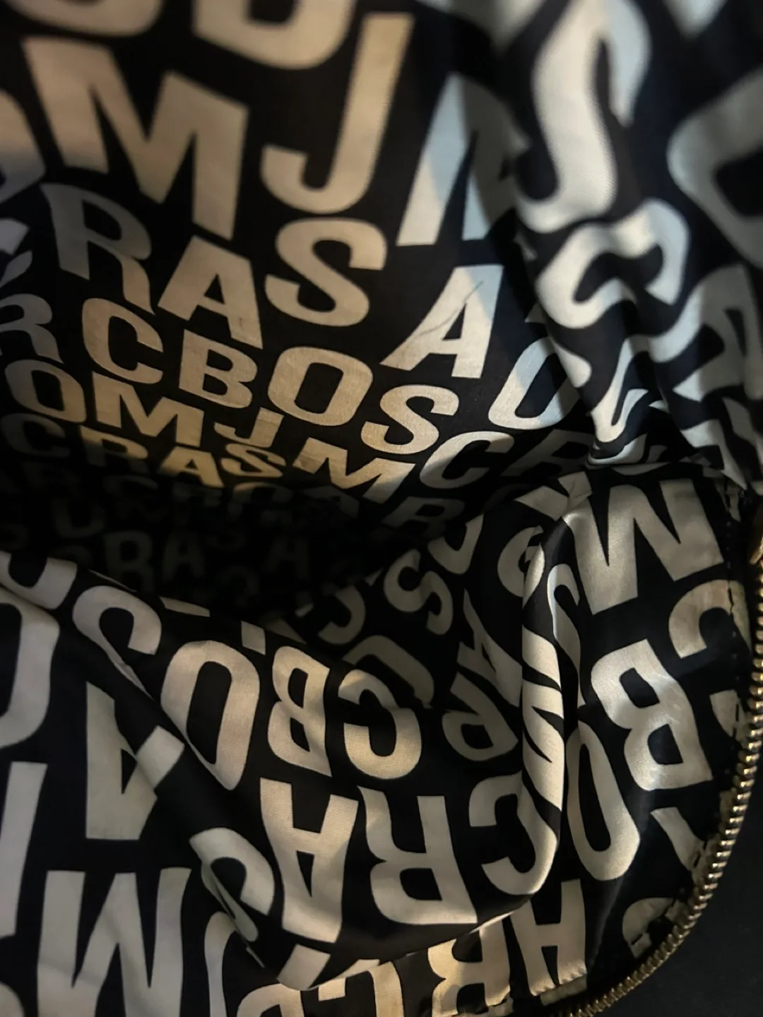 Marc by Marc Jacobs Black Leather Crossbody Bag image indicator(4)