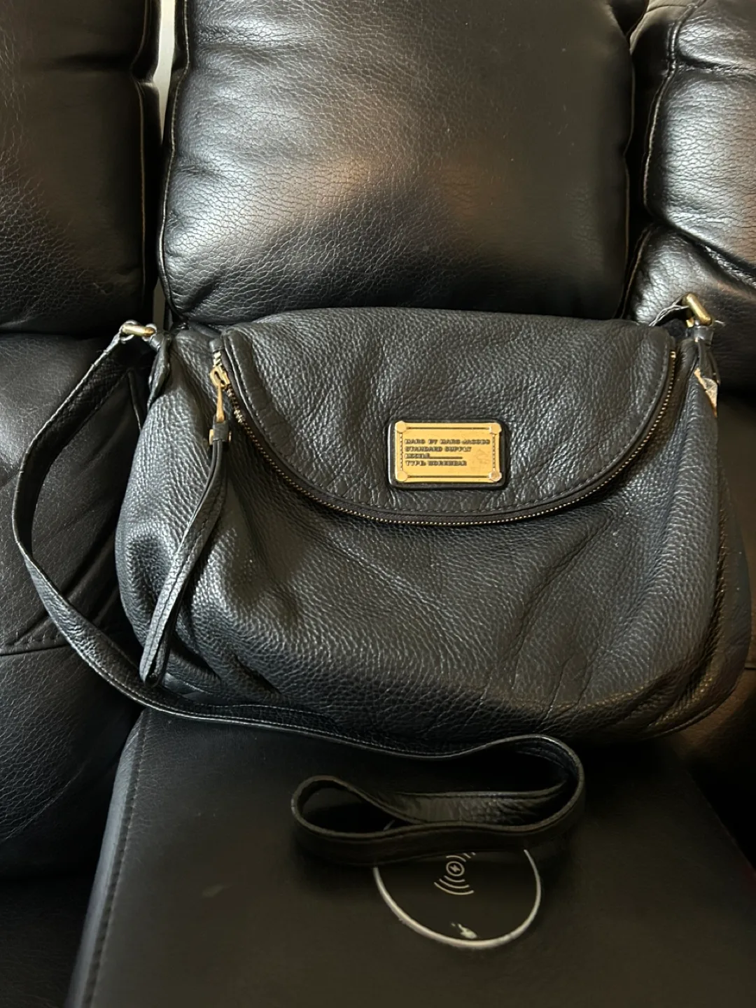 Marc by Marc Jacobs Black Leather Crossbody Bag image indicator(2)