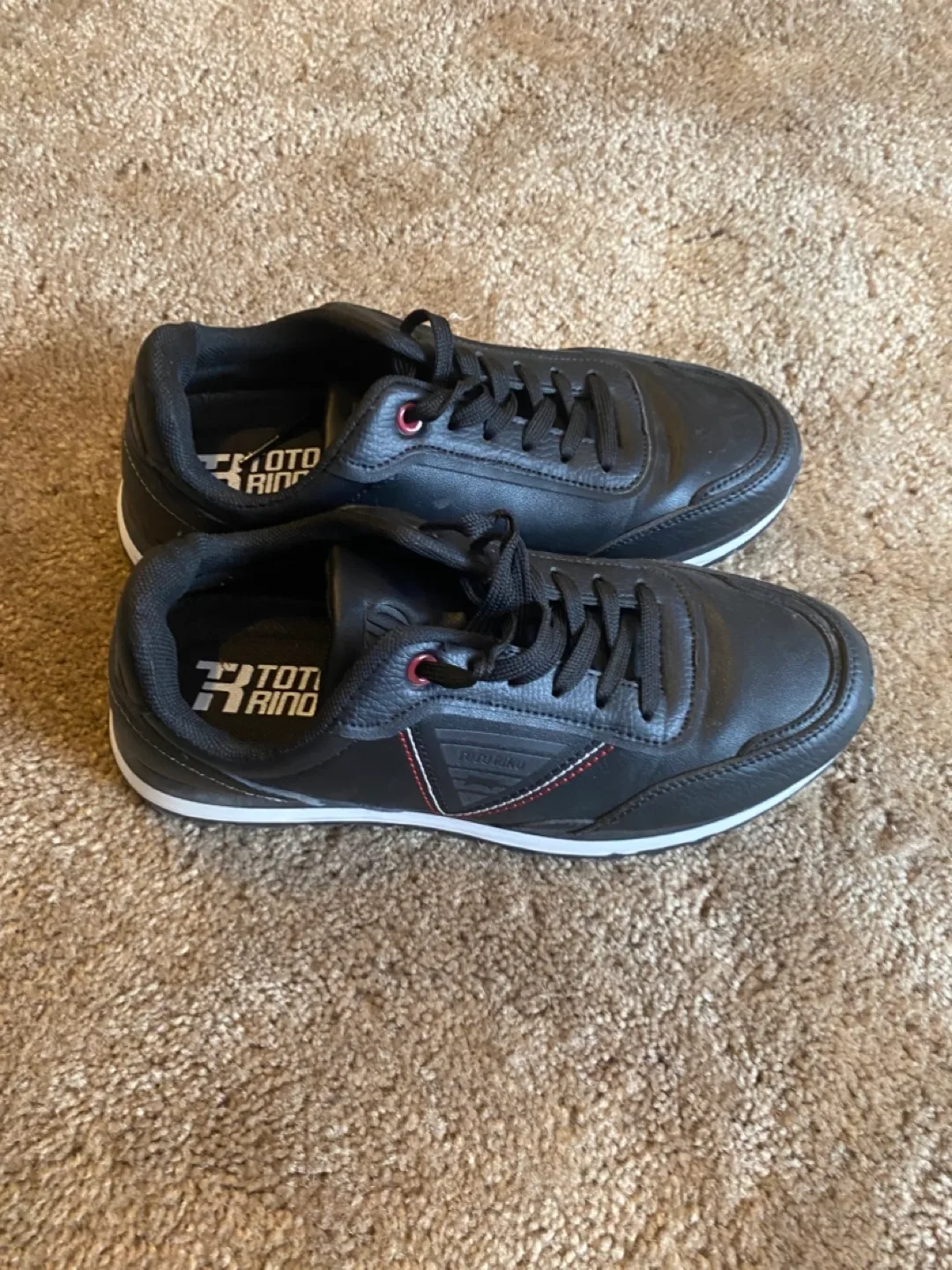 Toto Rina Black Sneakers - Size 9 image indicator(2)