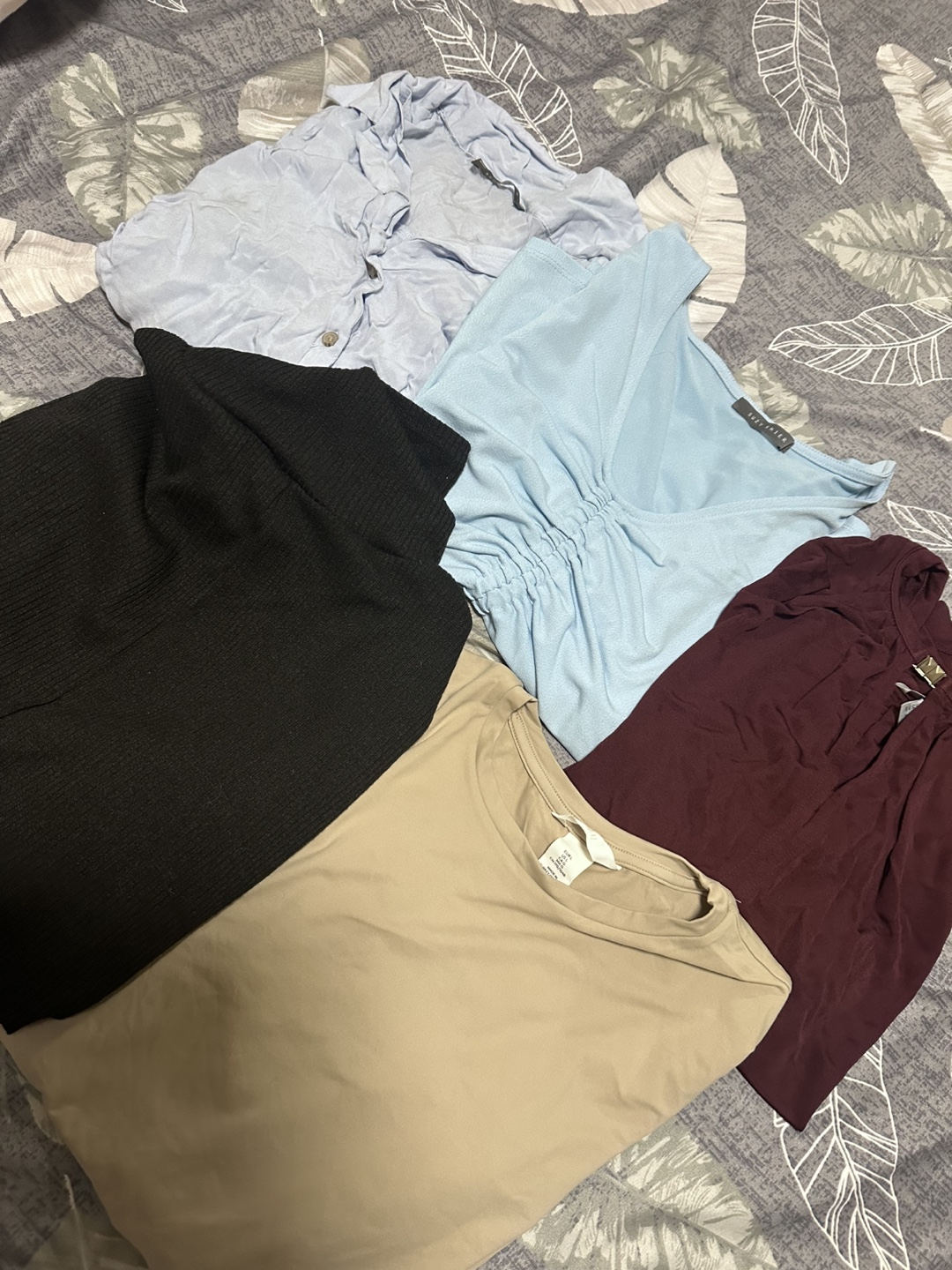 Assorted Women's Tops - Size L - photo 3
