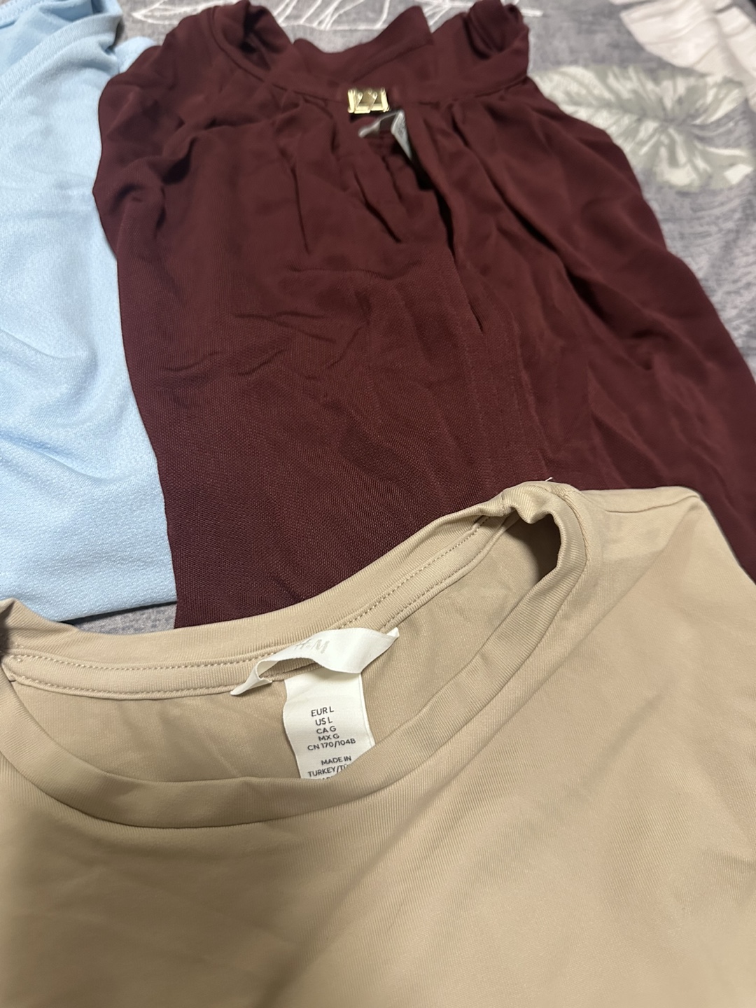 Assorted Women's Tops - Size L - photo 2