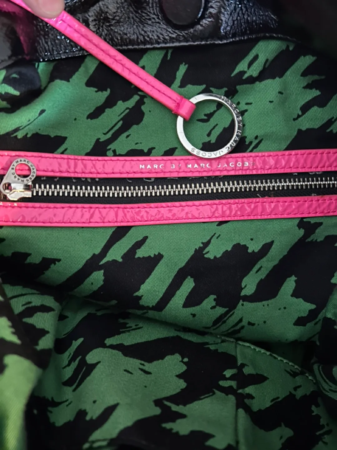 Marc by Marc Jacobs Tote Bag image indicator(10)