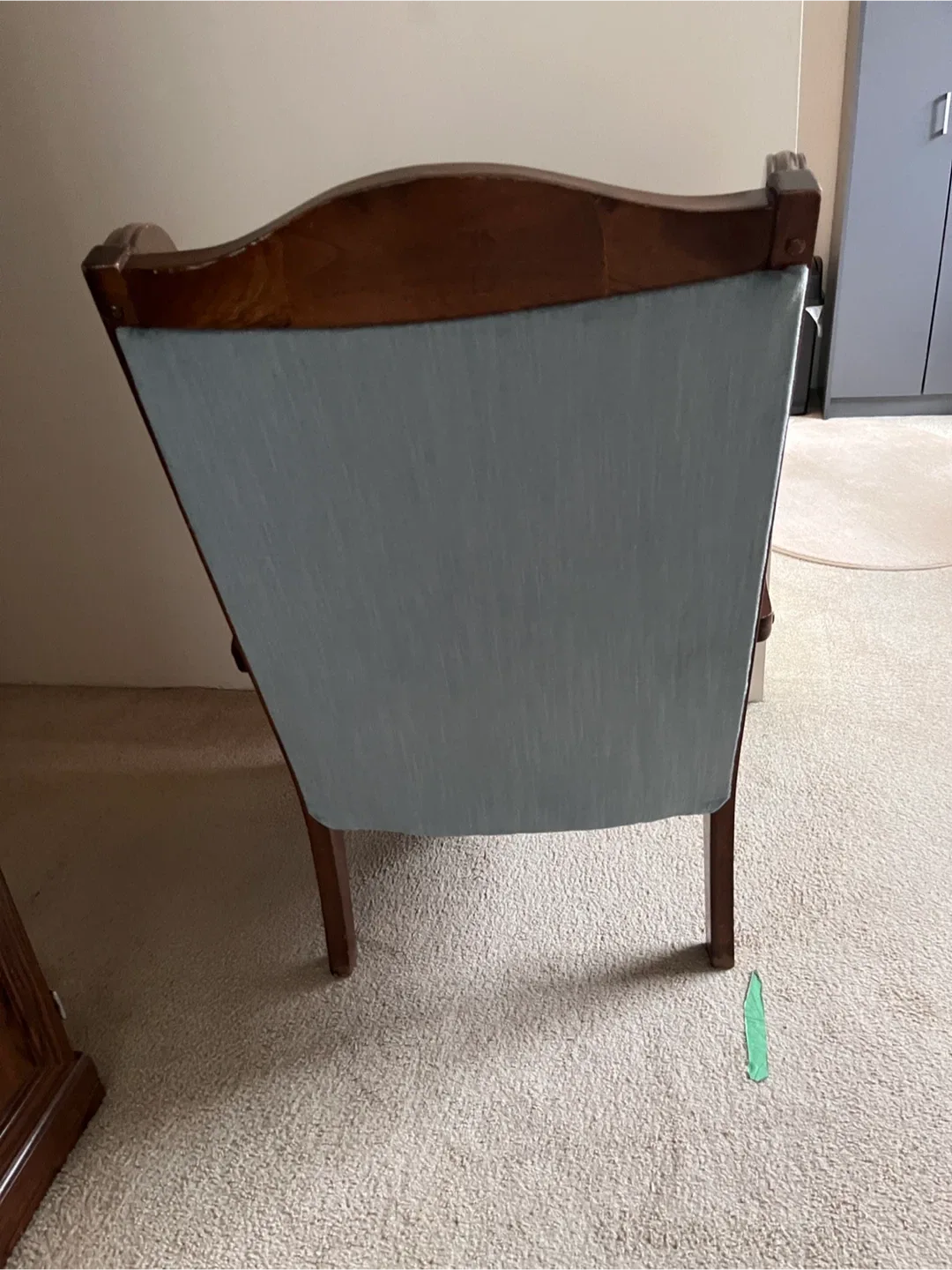 Vintage Style Wingback Chair - Blue image indicator(4)