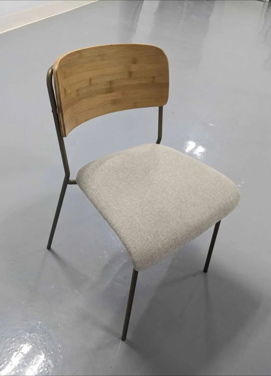 Dining Chairs  (4) image indicator(5)