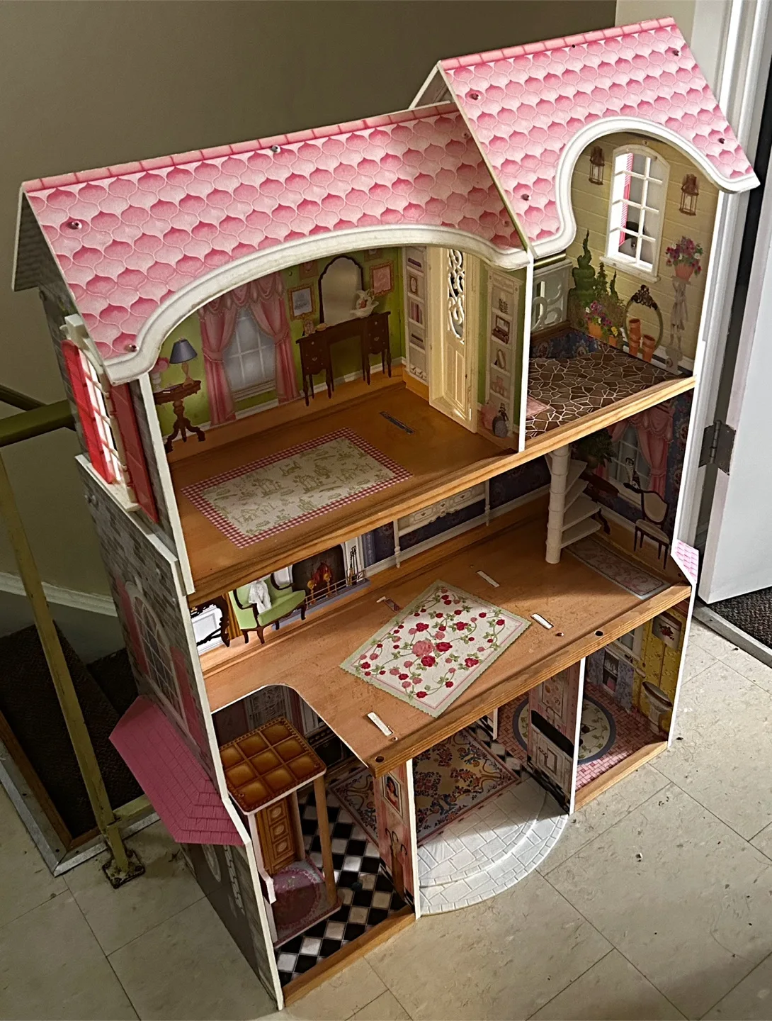 Large Dollhouse - includes some furniture & dolls image indicator(8)