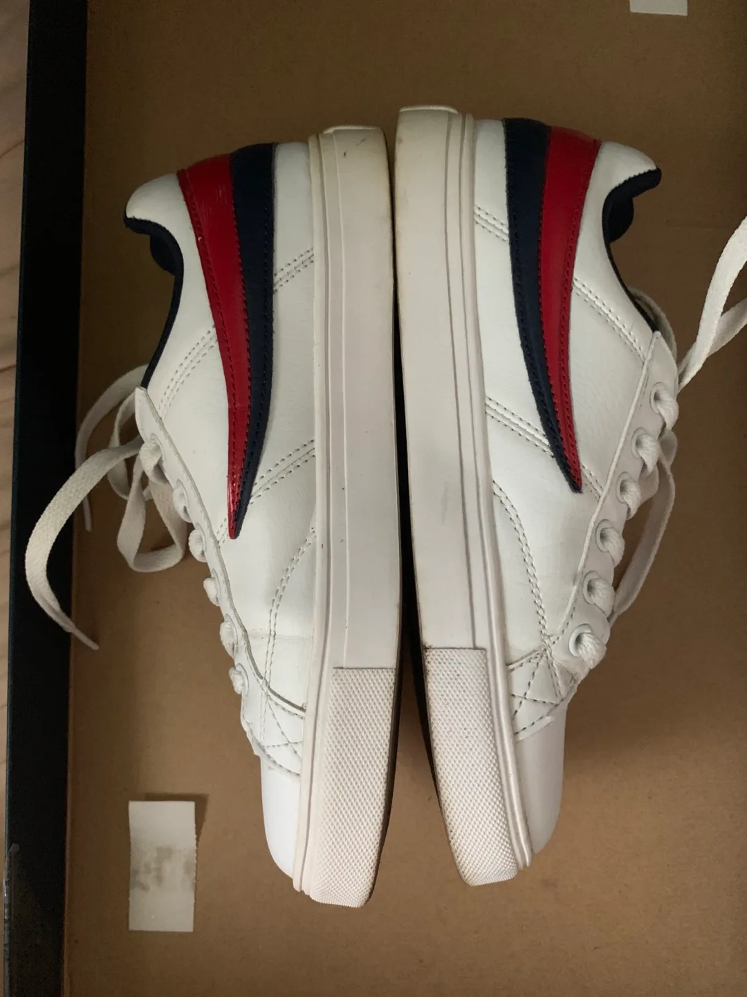 Fila Women’s White Sneakers - US Size 6 / EU 36.5 image indicator(2)