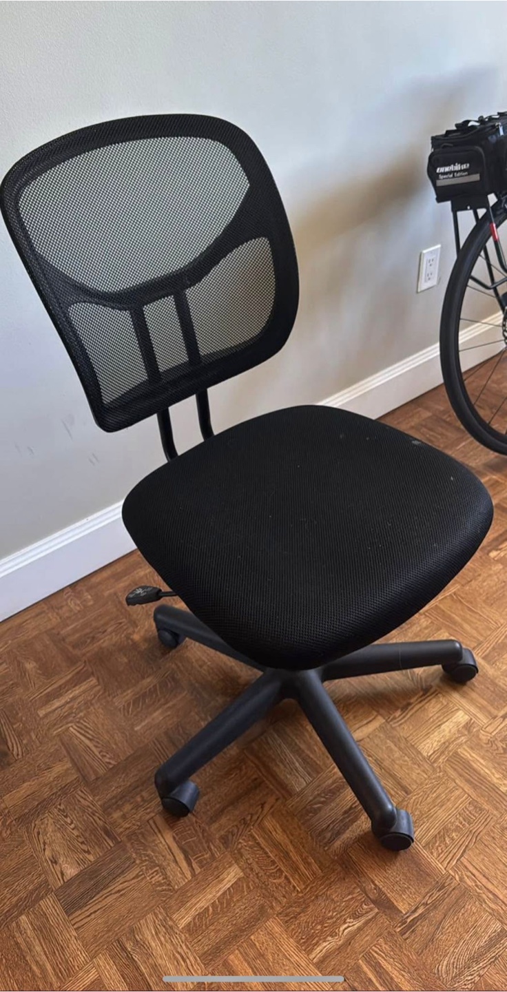 Black Mesh Office Chair