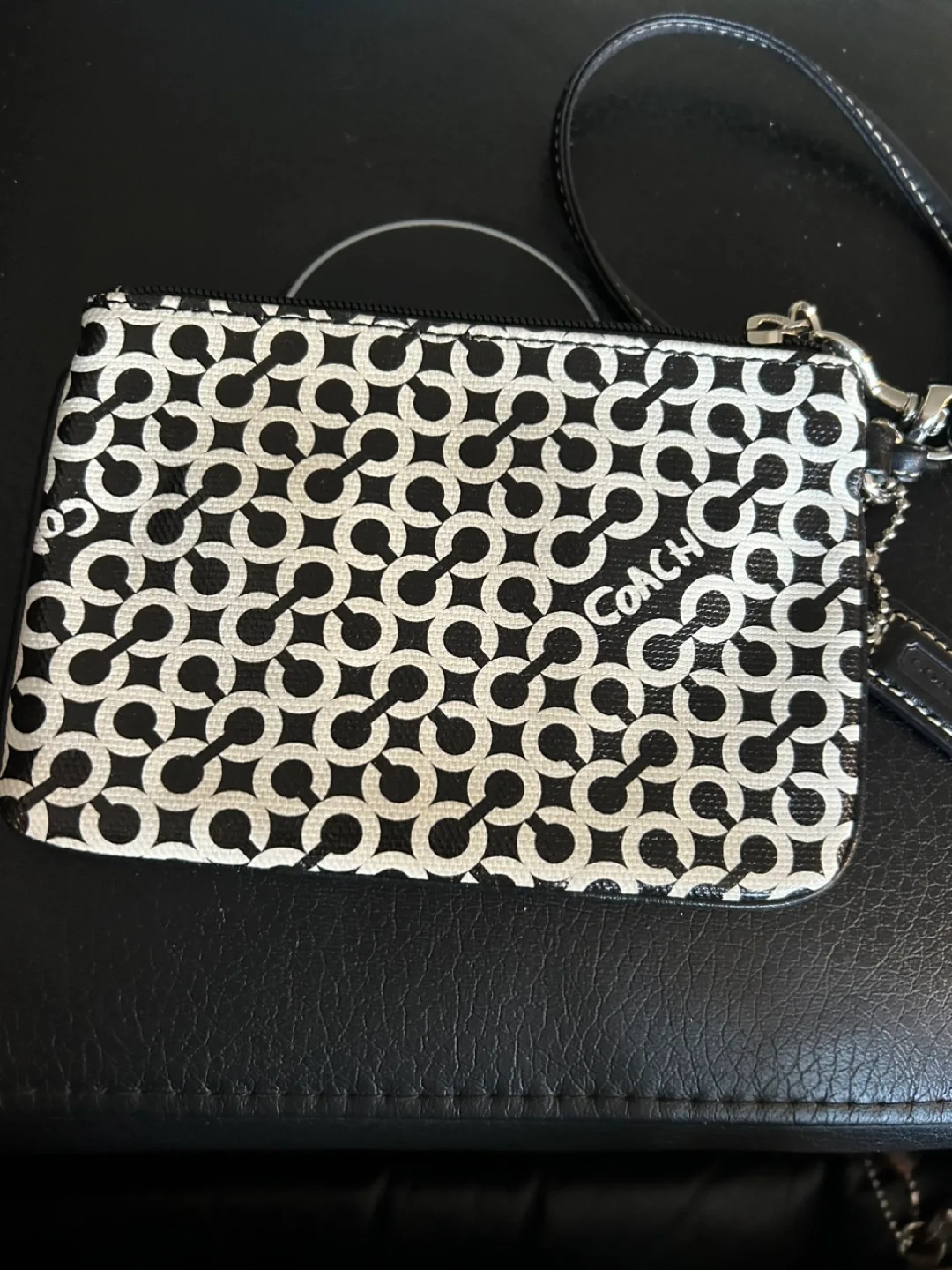 Coach Black & White Wristlet image indicator(3)