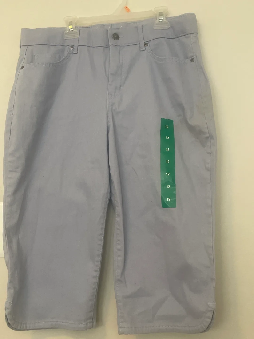 Alfred Dunner Lavender Denim Capri Pants - Size 12 thumbnail