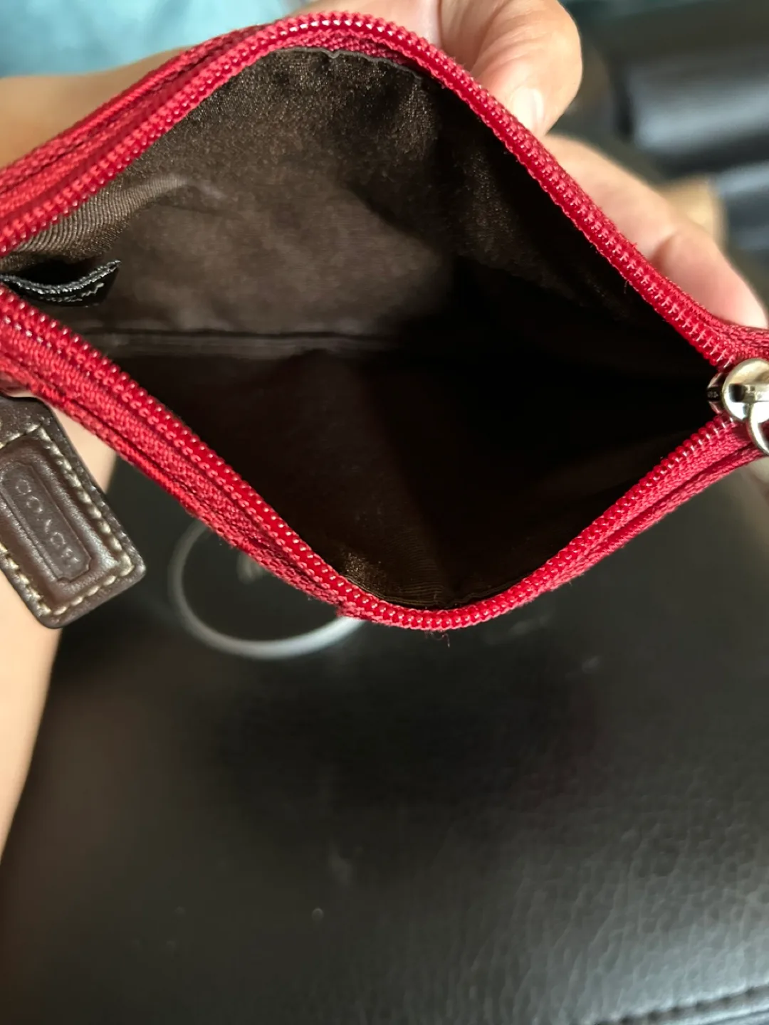 Coach Wristlet image indicator(3)