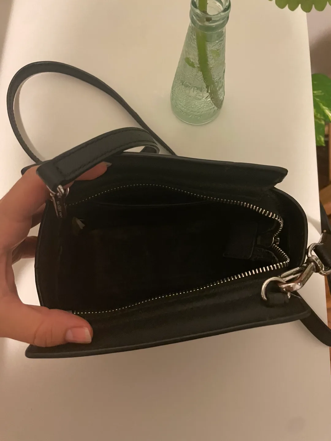 Michael Kors Black Crossbody Bag image indicator(7)