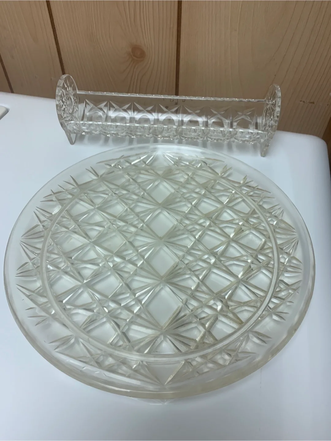 Hard Plastic Decorative Plate with Serving Dish thumbnail