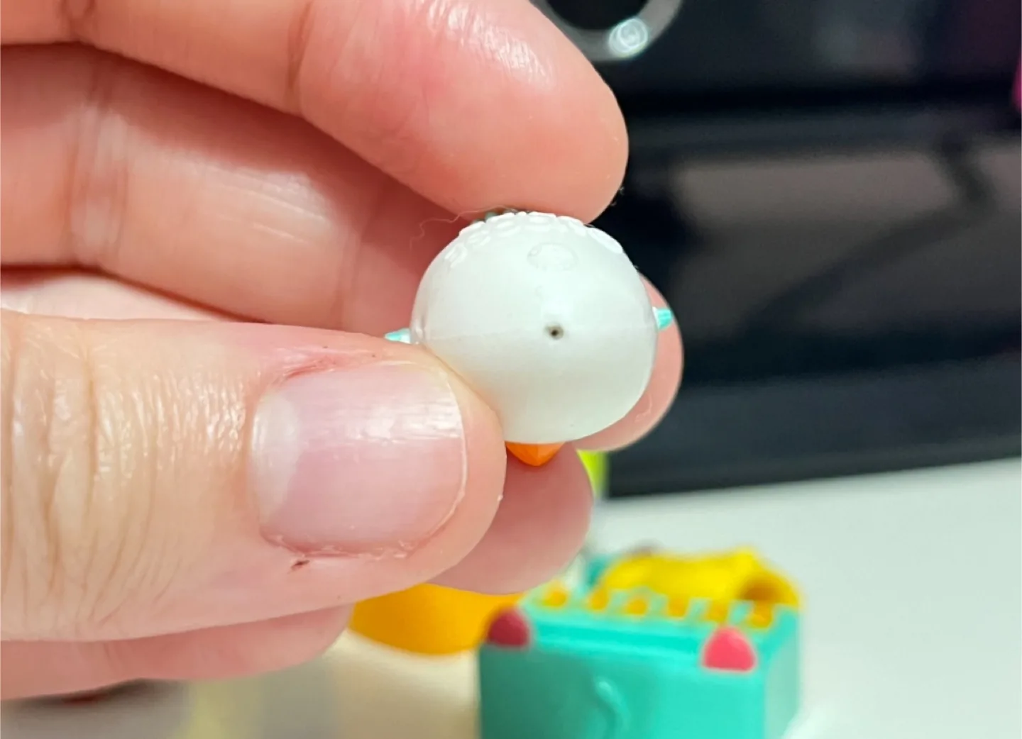 Lot of 7 Shopkins Figures image indicator(5)